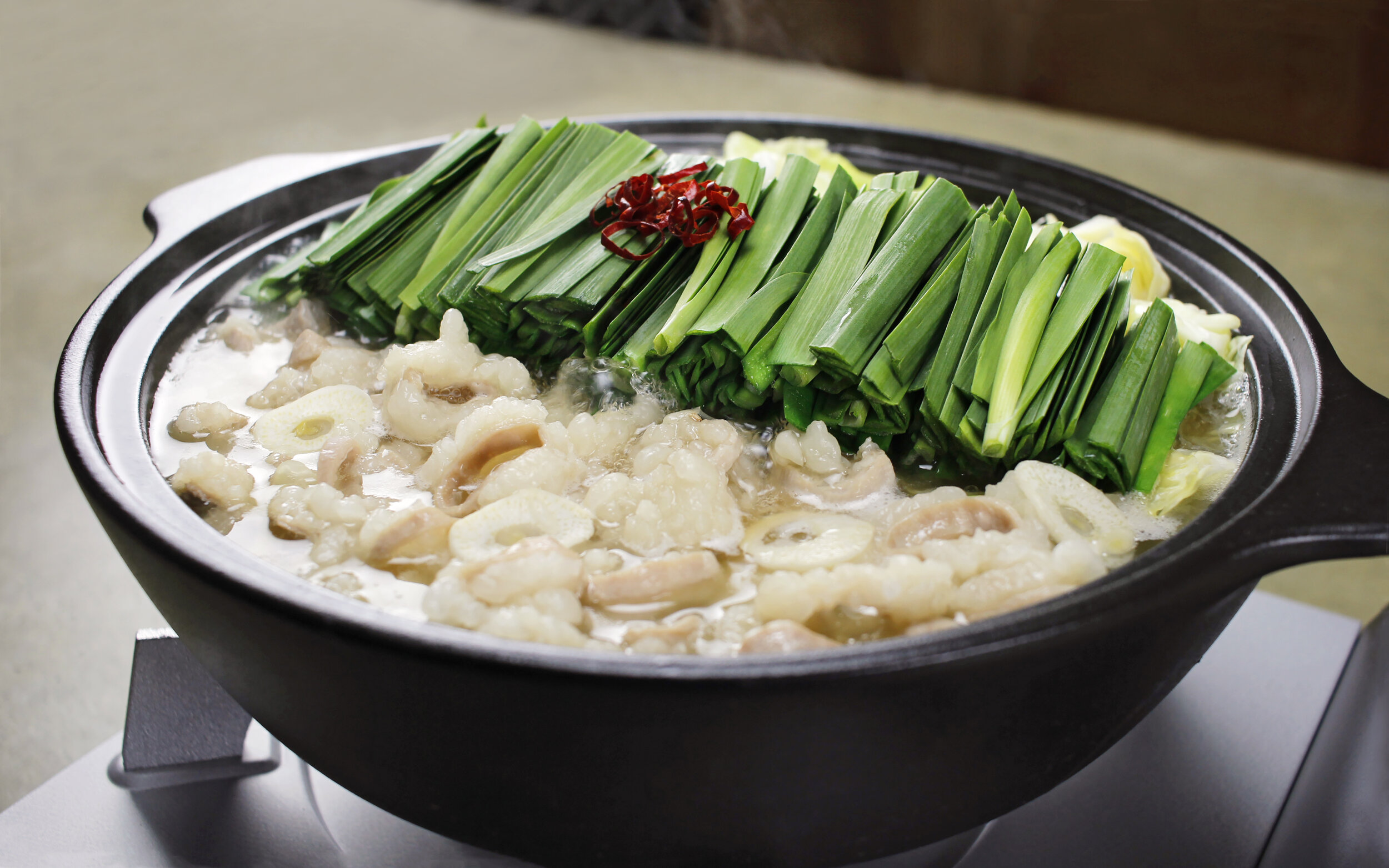 Hakata Motsu Hot Pot / White