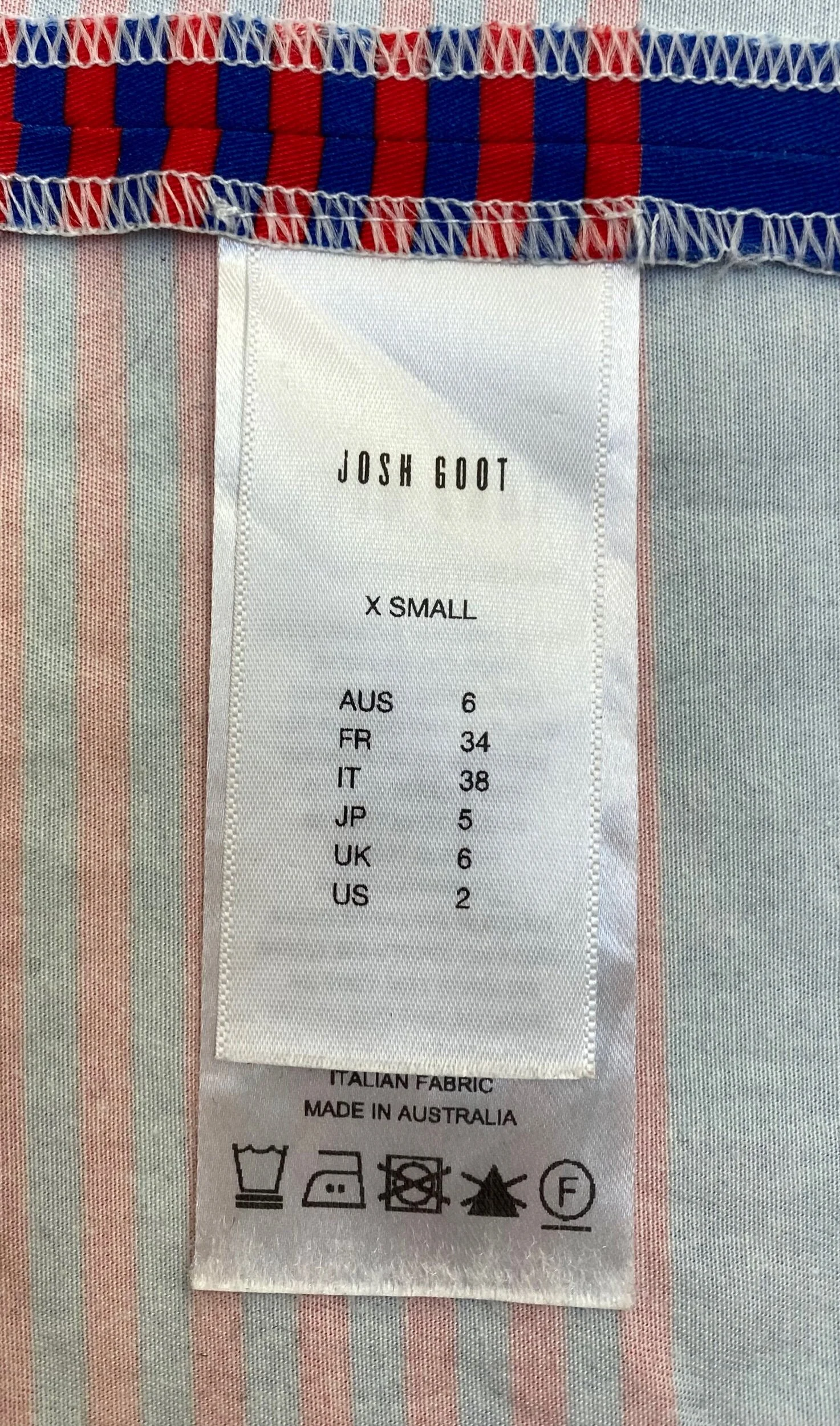 94F7FFE6-BF60-40B0-9B6B-E295D7A39476