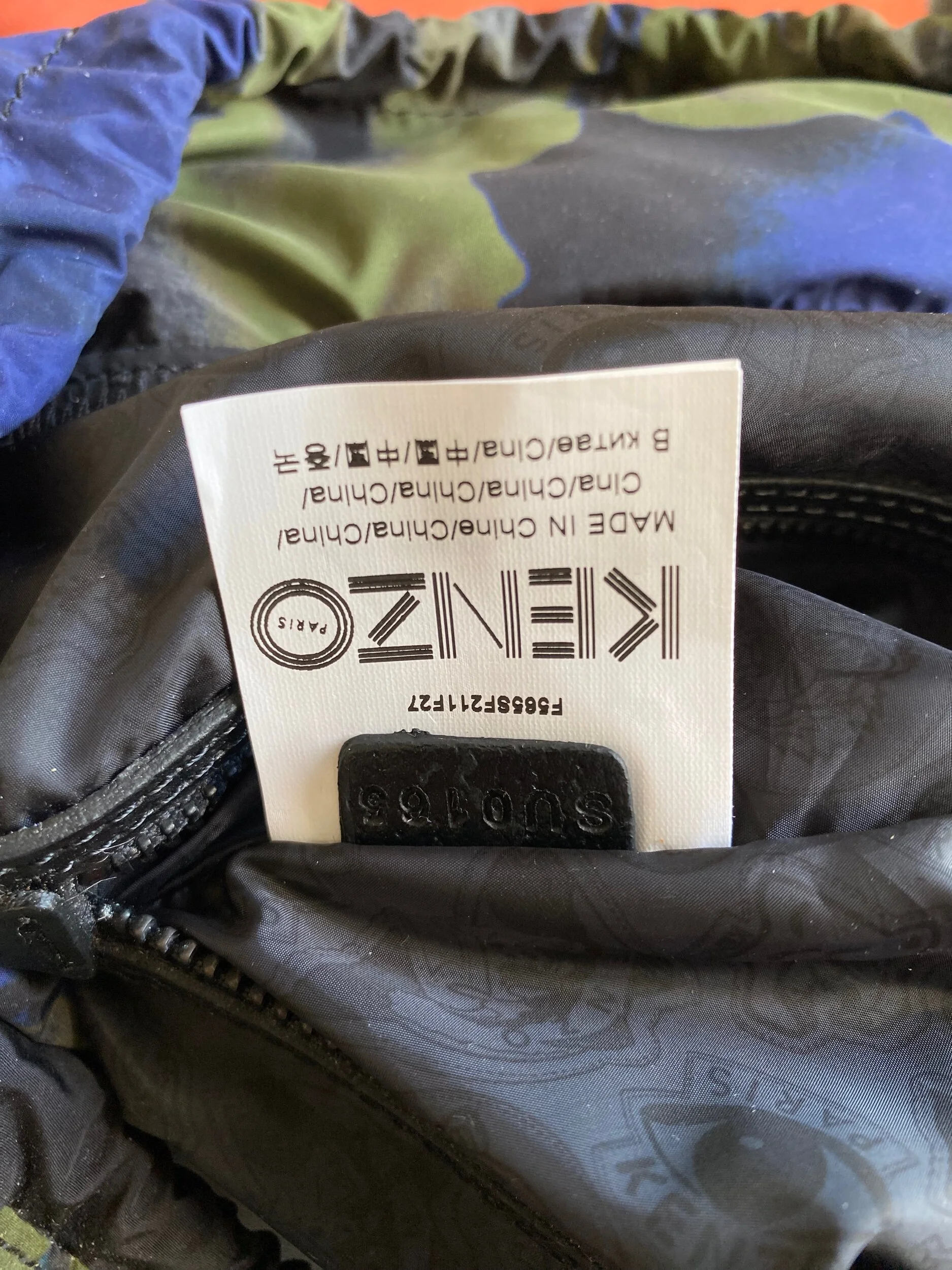 51881C6F-2F1D-4D56-9817-B3C7A0F8765C