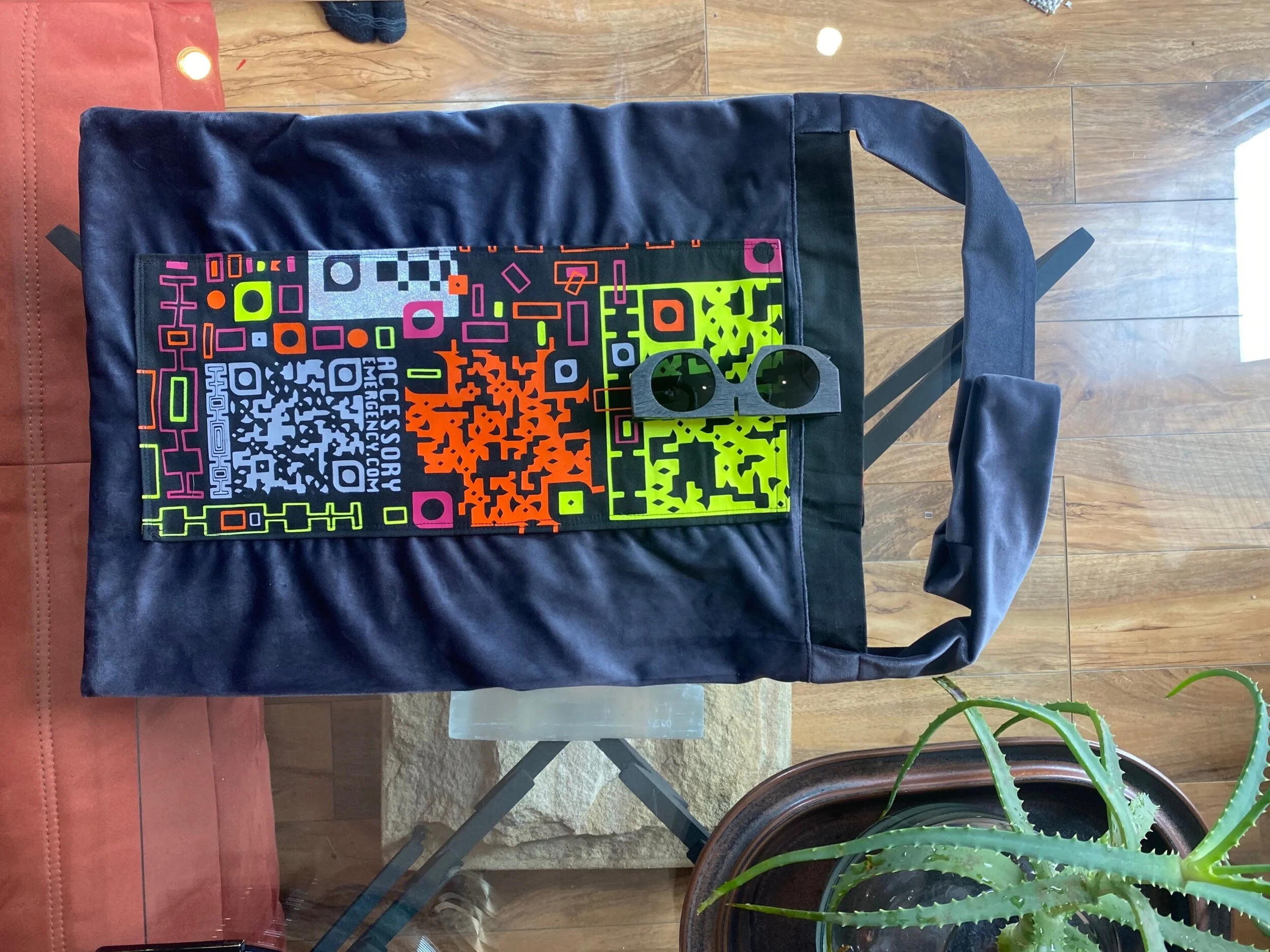 market-tote-with-extra-long-baguette-pocketE