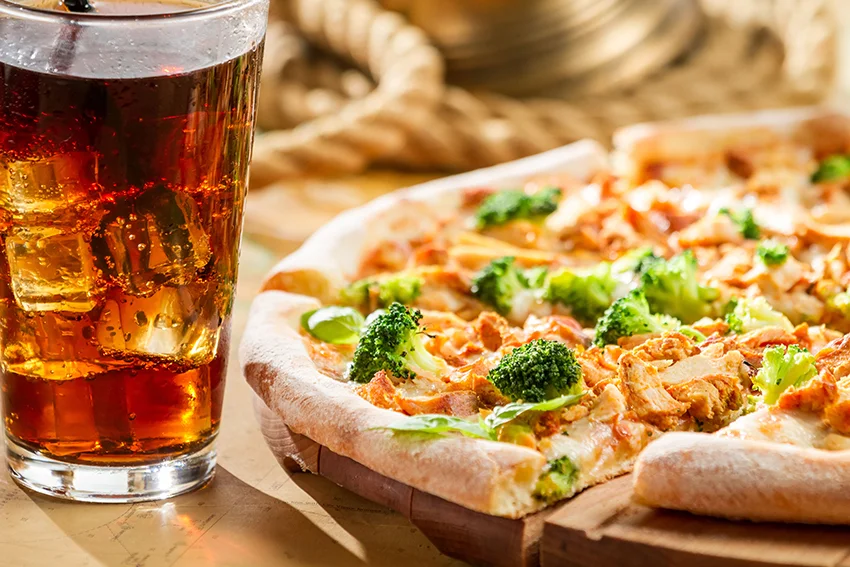 Pizza_Coke.jpg