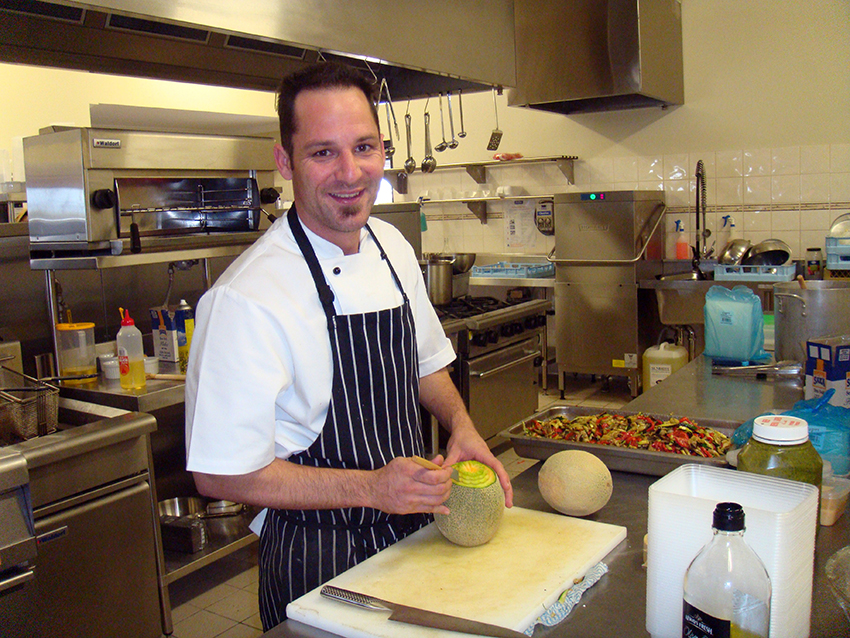 Head-Chef_Scott.jpg