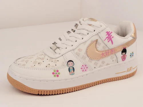sneakerw_1.jpg