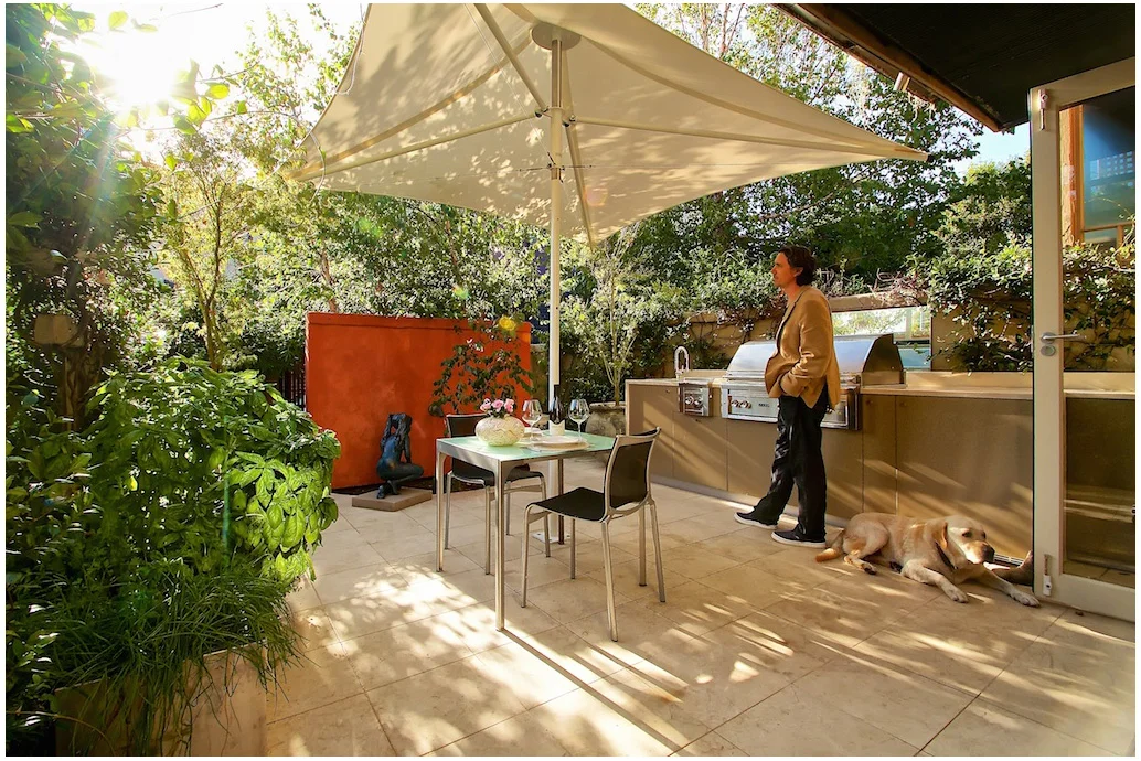 Contemporary Garden & Light Design