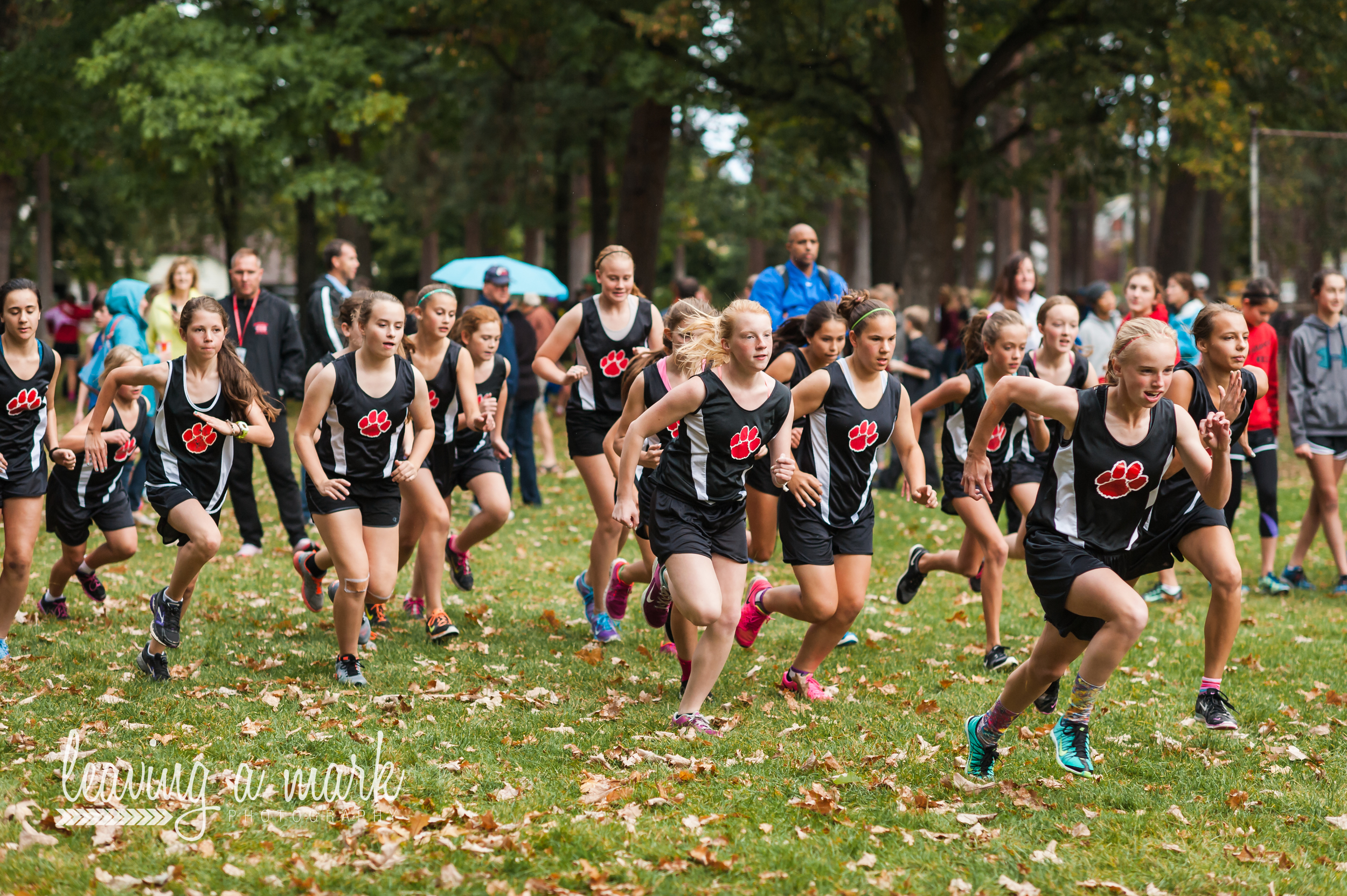 cross country girls-1.jpg