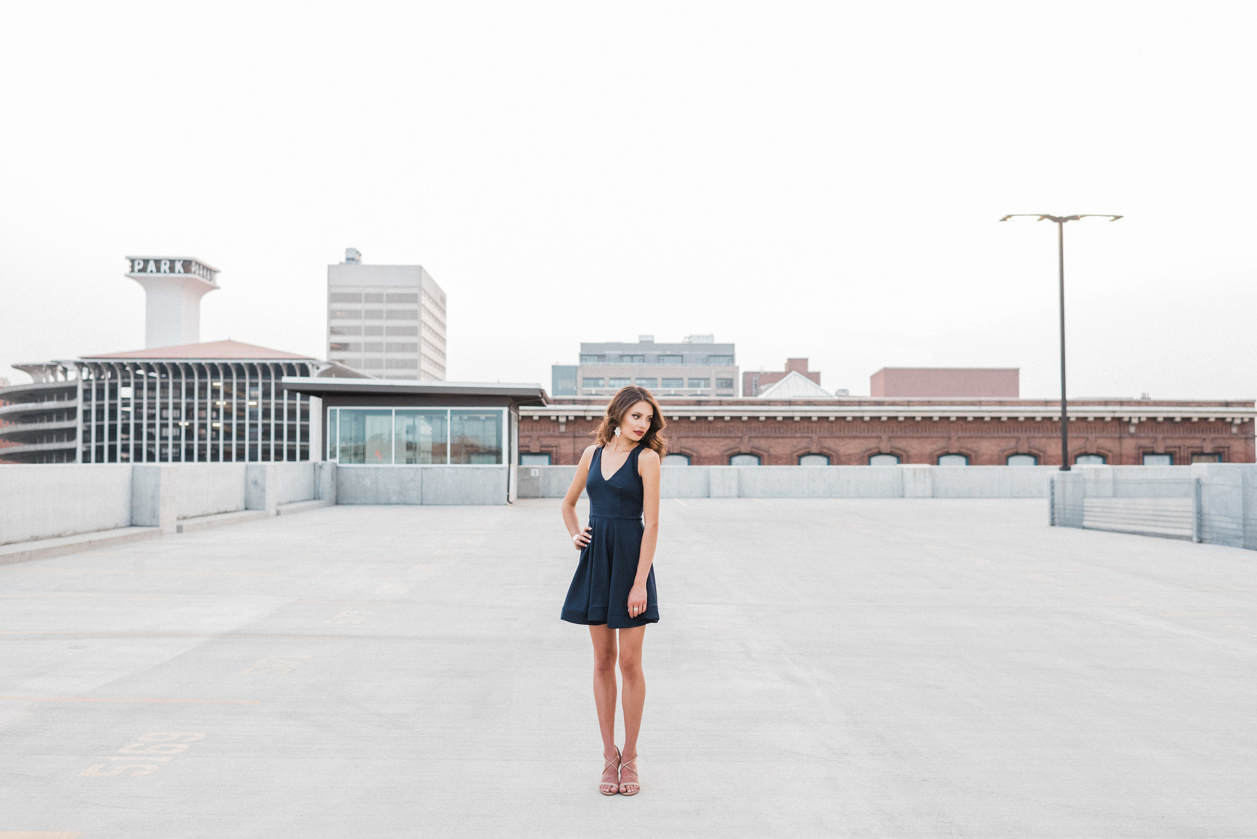 spoakne_urban_senior-session (41 of 41).jpg