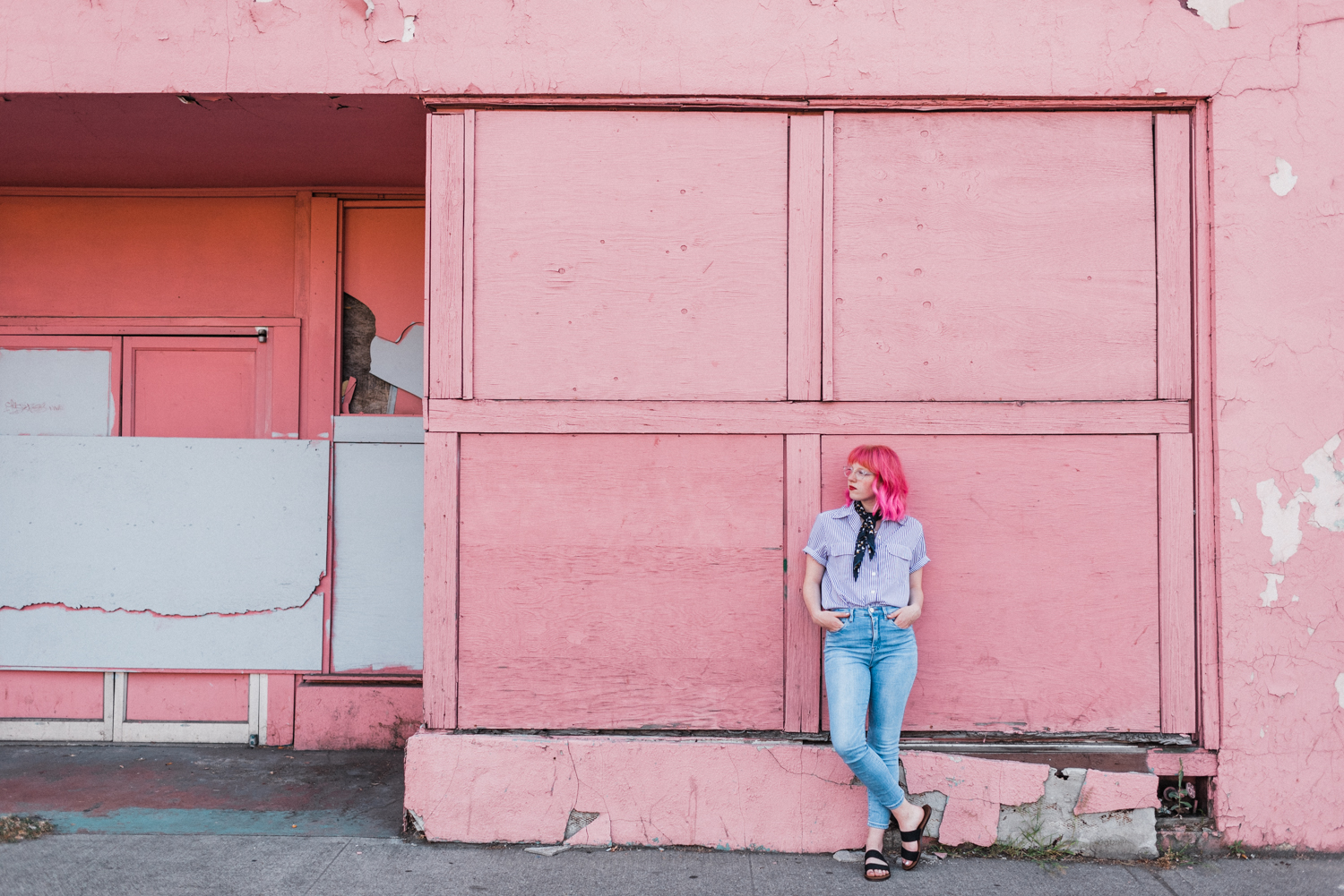 spokane_urban_senior_session_hailey_dightman-2.jpg