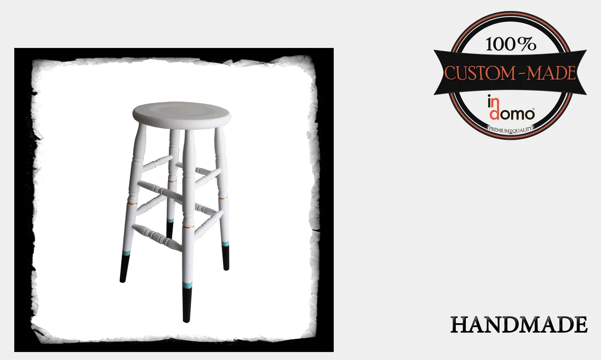 Custom-made "cicago" stool personalised by your choice of paints. DIM: 35x79 (to order at €95)