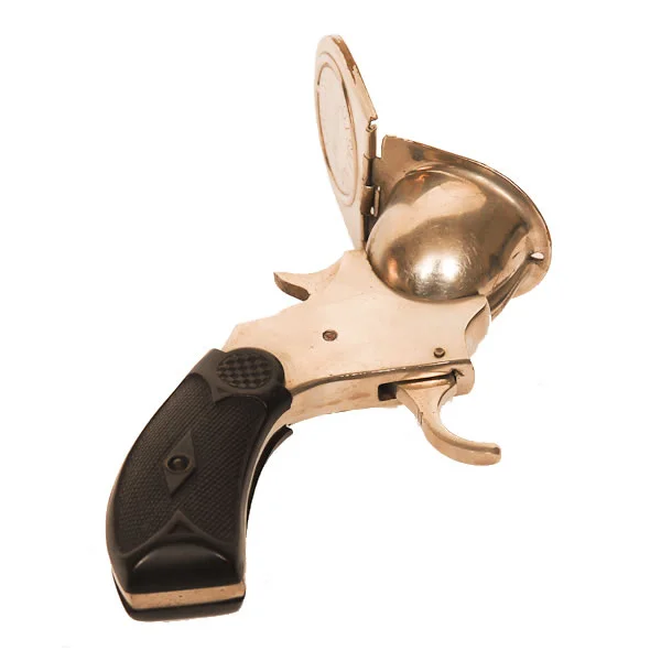 Chelsea Flash Pistol The flash pistol enabled a photographer to get extra light for photographs in early photography. The round bowl would hold flash powder which would be ignited when the trigger was pulled. 1895