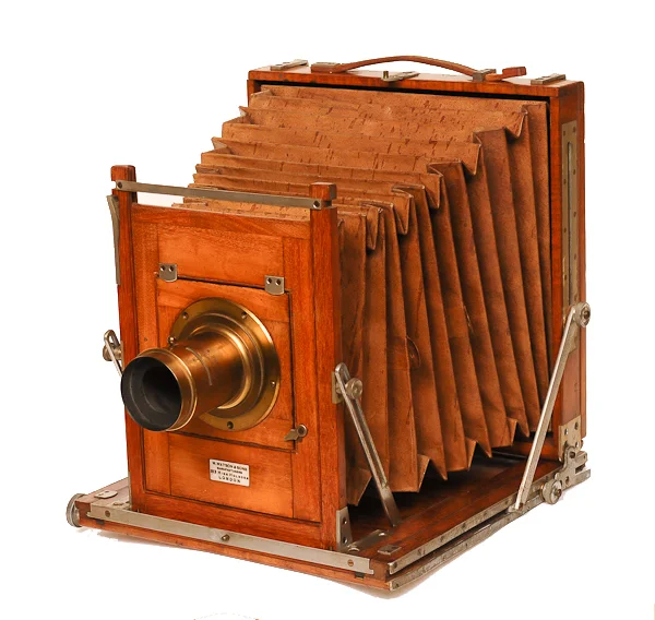 W. Watson Acme c 1889. Double-extension field camera 8x10 plate Made in London, England.