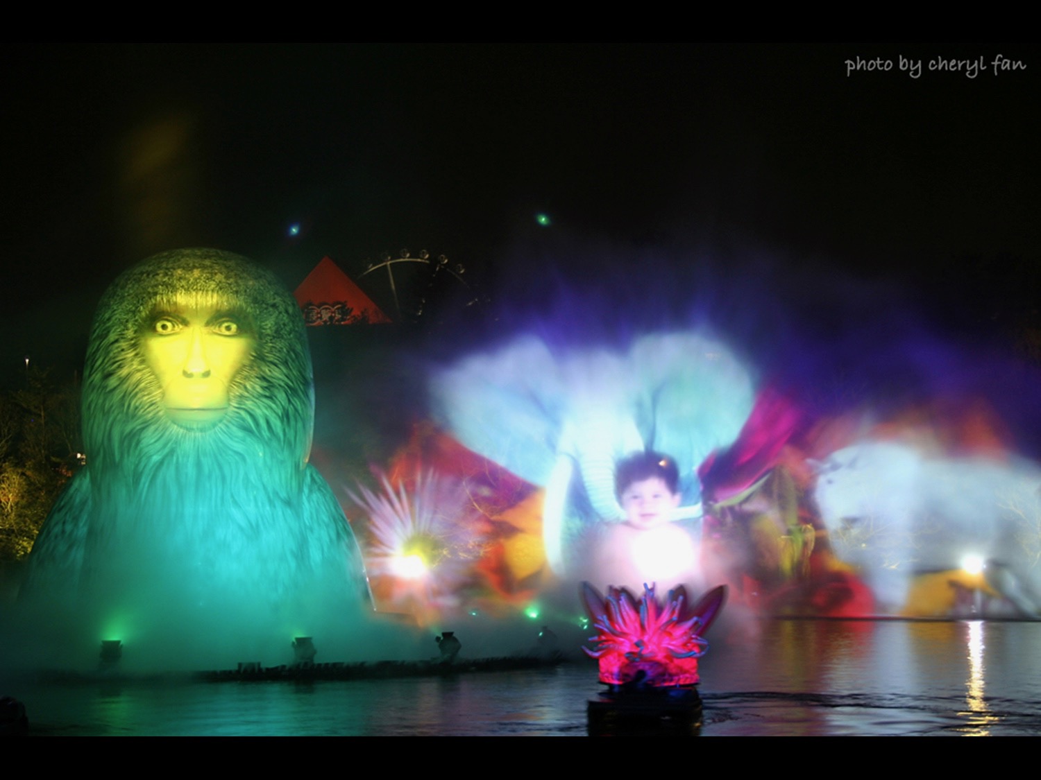  In the Evening at Koi Pond
Aichi World Expo, Nagoya, 2005  
© photo by Cheryl Fan
(photo courtesy of Change Performing Arts) 