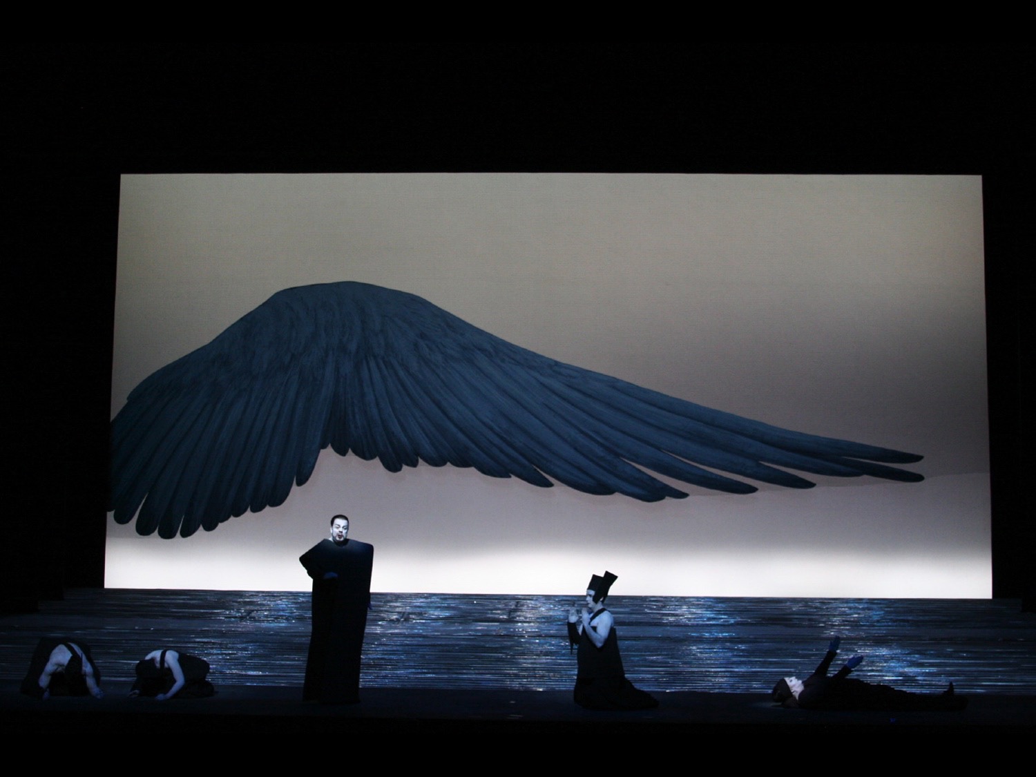  Parsifal
LA Opera
Los Angeles, 2005  
© photo by AJ Weissbard 