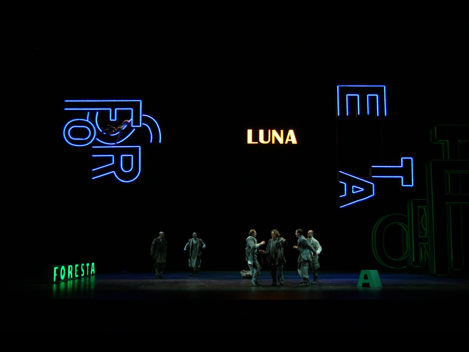  Sogno di una Nozze di Mezz'Estate
(A Midsummer Night’s Dream)
Teatro Giorgio Strehler,
Piccolo Teatro, Milan, 2008
© photo by AJ Weissbard 