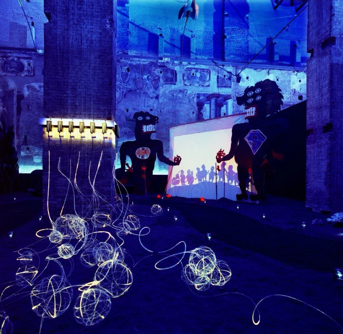  Immaginando PrometeoPalazzo della Ragione, Milan, 2003
(photo courtesy of Change Performing Arts) 