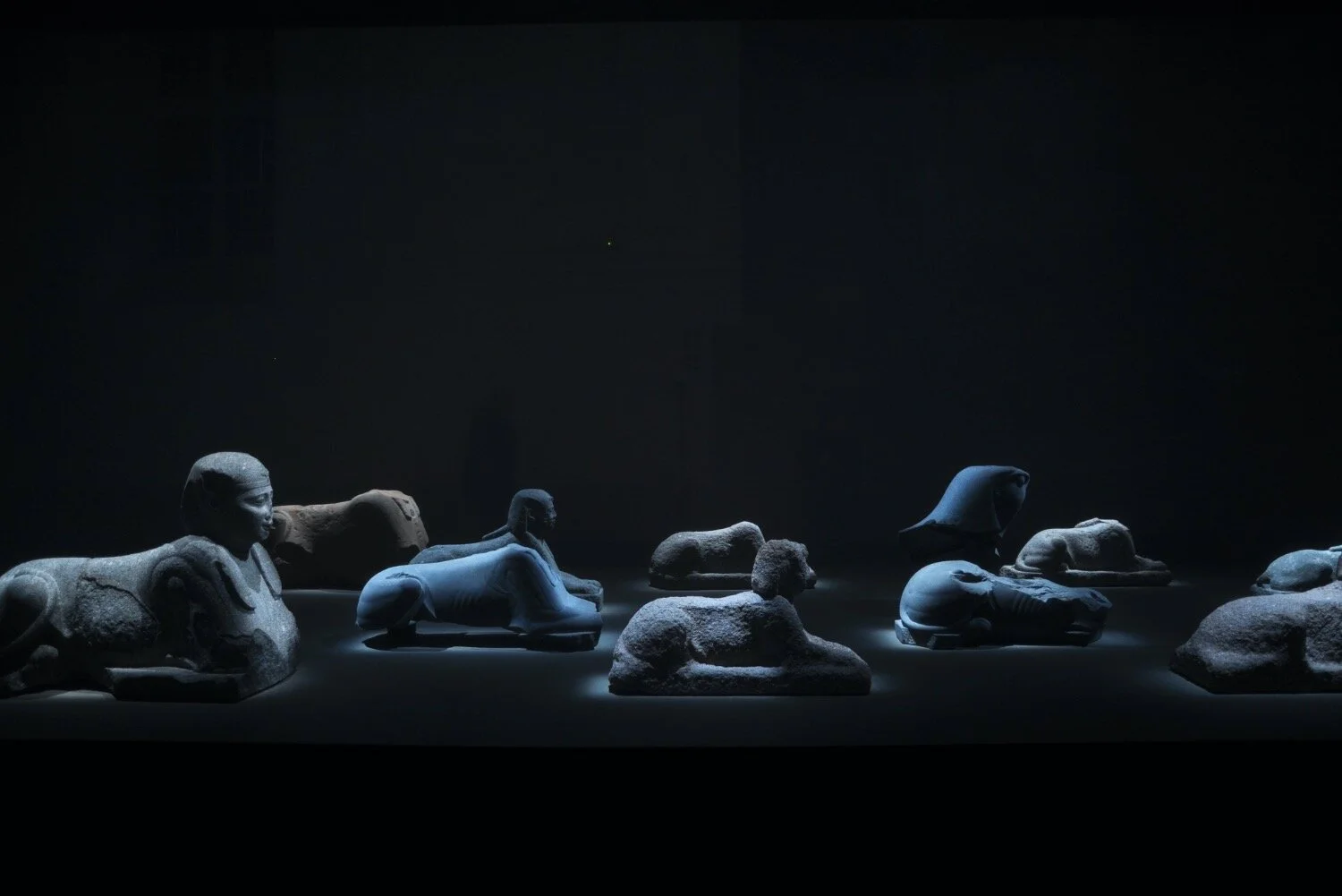  Egypt's Sunken Treasures
Scuderia, Venaria Reale
2009  
© photo by Matteo Massocco
(photo courtesy of Change Performing Arts) 