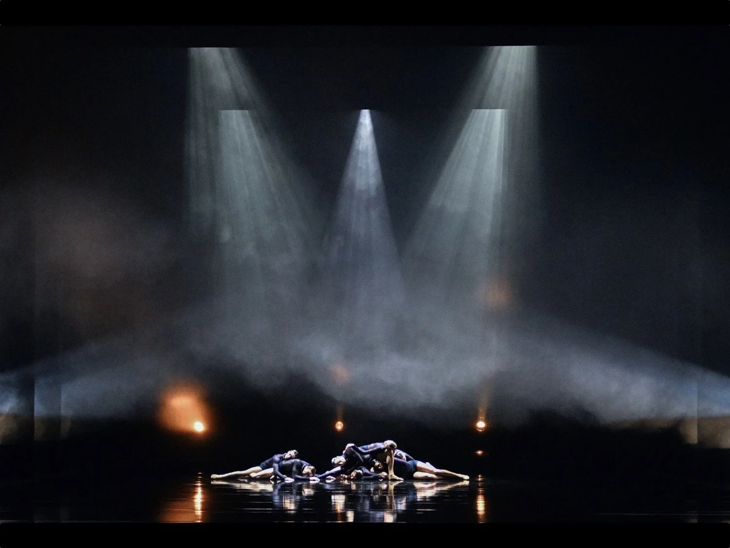  Self-deceit (Creations VII-IX)
Schauspielhaus, Staatstheater, Stuttgart Ballet
Stuttgart 2022
© Stuttgarter Ballett, photo by Bernhard Weis 