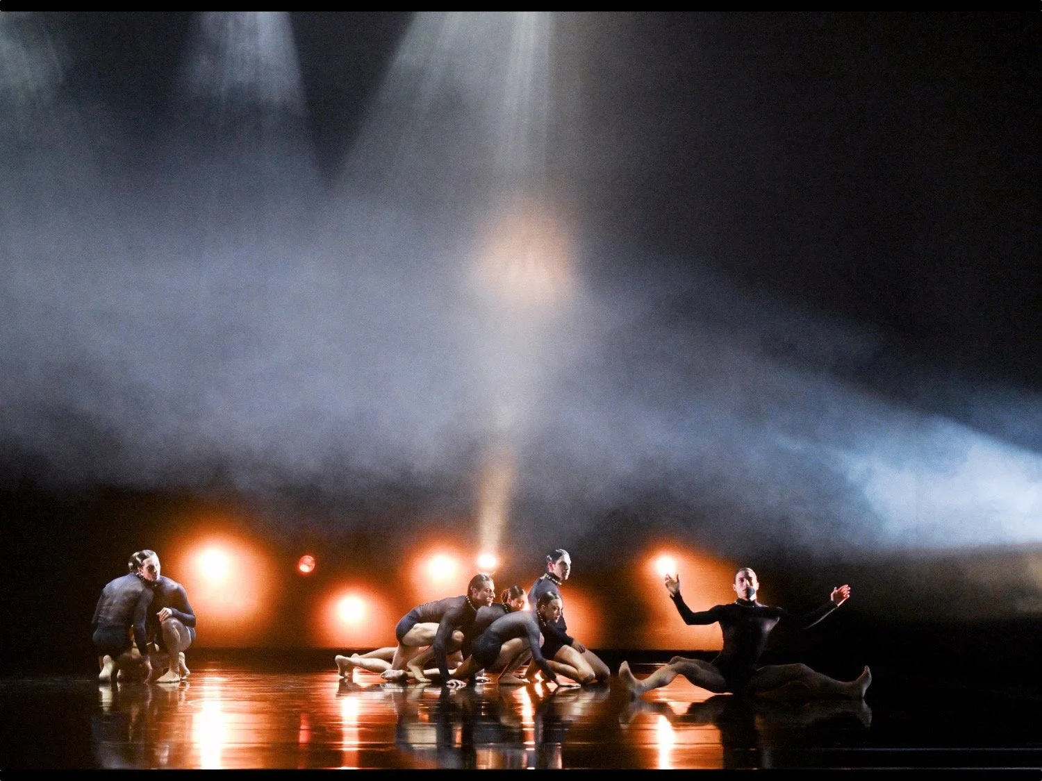  Self-deceit (Creations VII-IX)
Schauspielhaus, Staatstheater, Stuttgart Ballet
Stuttgart 2022
© Stuttgarter Ballett, photo by Bernhard Weis 