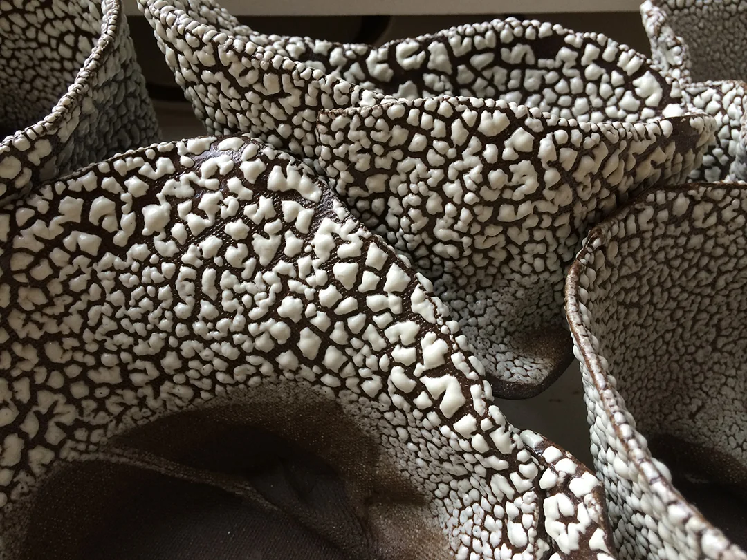 MONDAYS_CRAWLdetail.jpg