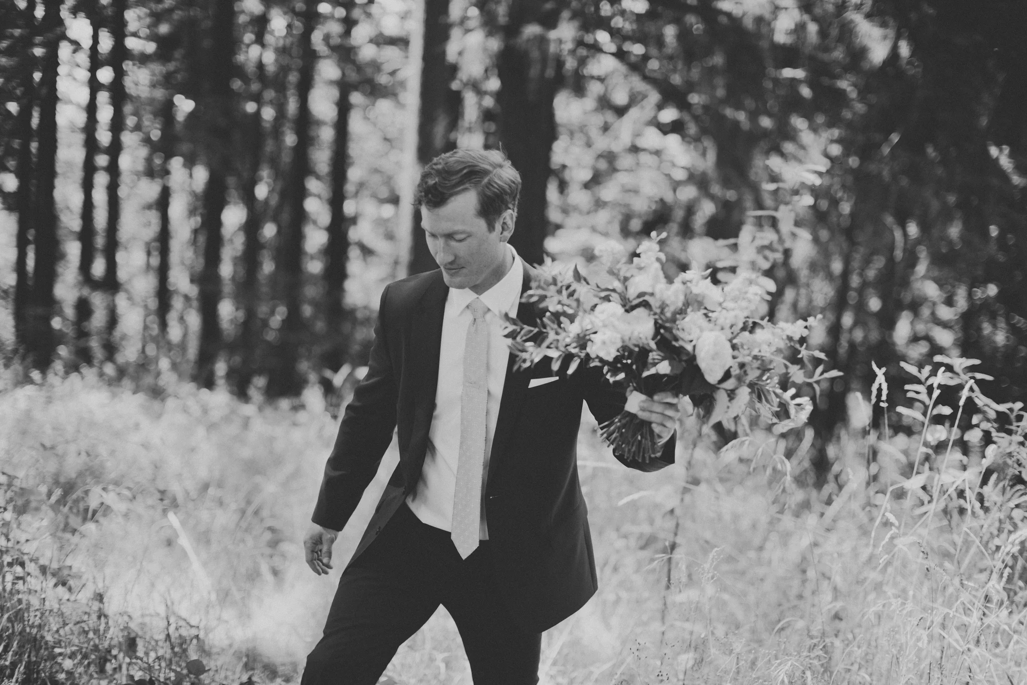 intimate_garden-wedding_portland_groom.jpg