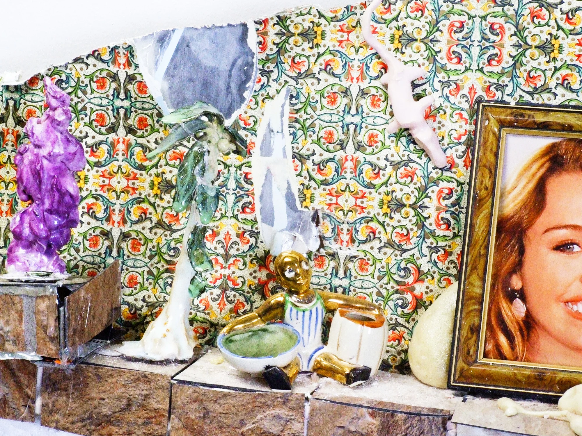 Miley Pruritus (detail)