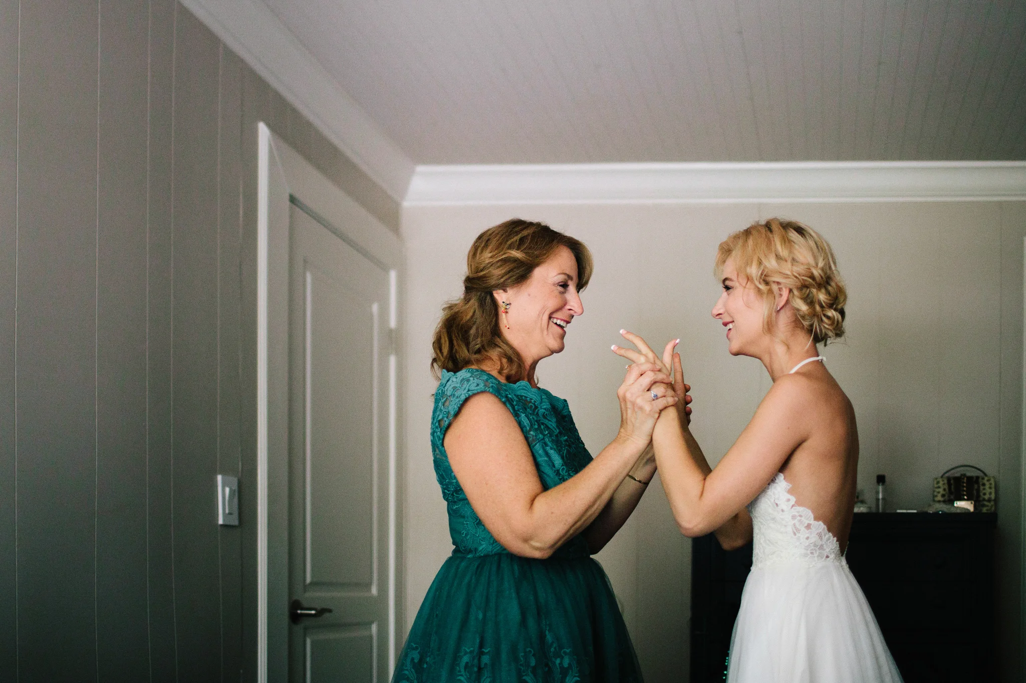 016HeatherWallPhoto081HeatherWallPhoto6Z9A0796April 30, 2017.jpg
