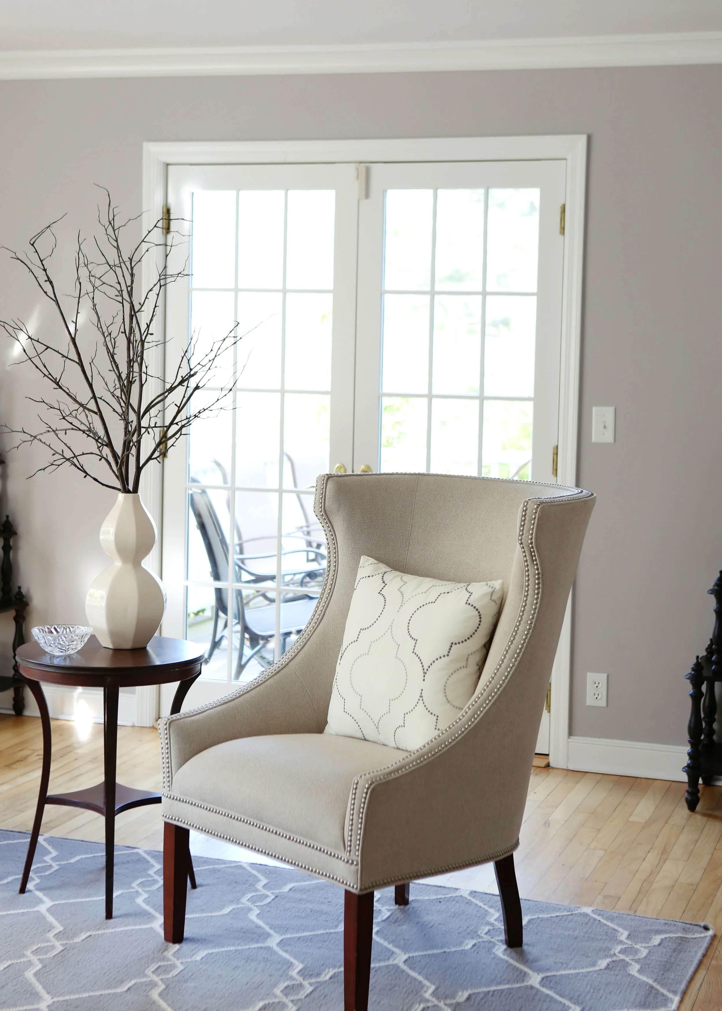 NJ and NYC based lifestyle photographer Jennifer Lavelle Photography - children and families, newborn, lifestyle, interiors, food and travel. NJ interior design photo session. Chair