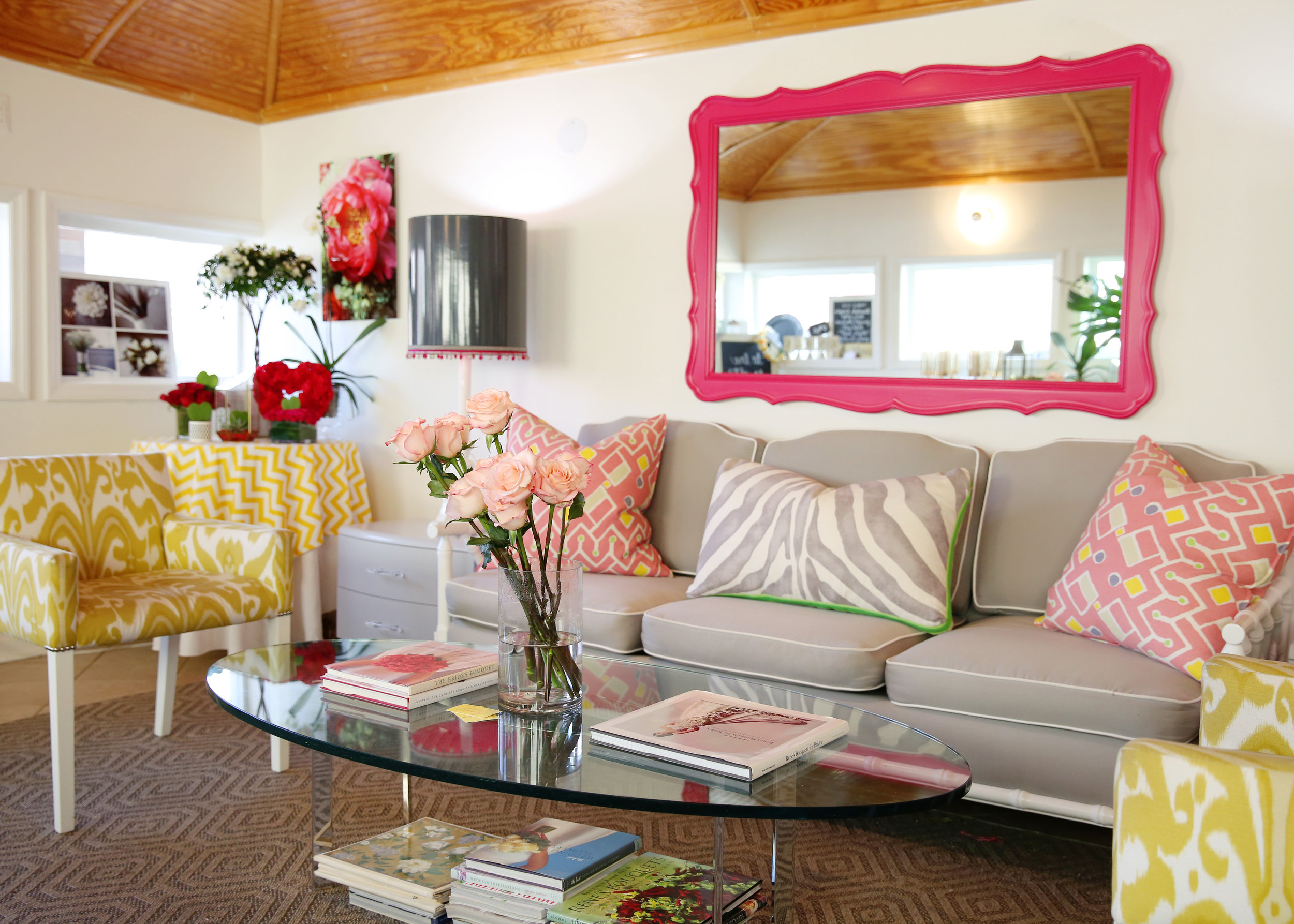 NYC and NJ based lifestyle photographer Jennifer Lavelle Photography - lifestyle, interiors, branding. Bloomers Designs in Chatham, NJ for Life in a Train Town