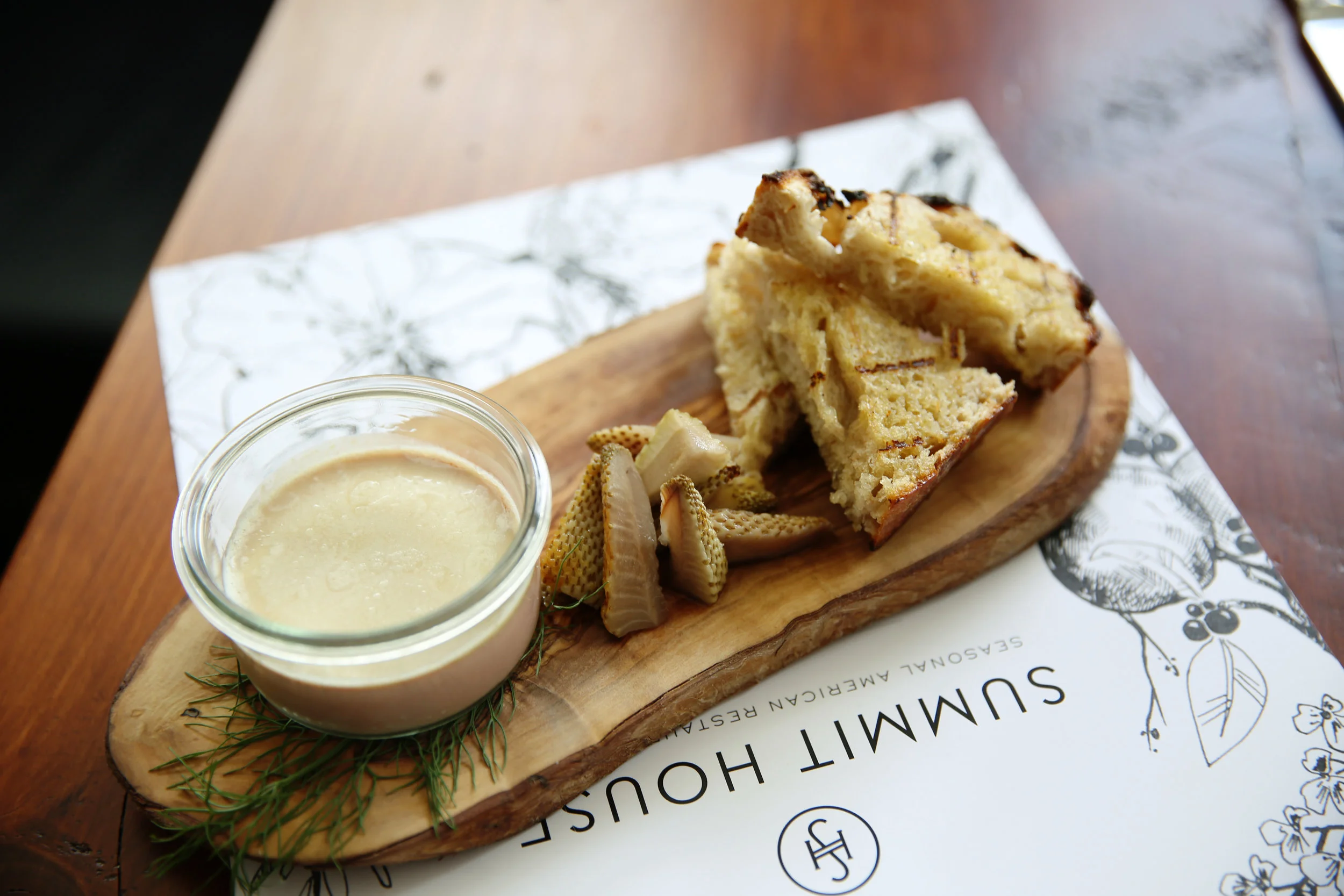 NYC and NJ based lifestyle photographer Jennifer Lavelle Photography - restaurant, food, commercial lifestyle photographer. Summit House in Summit, NJ
