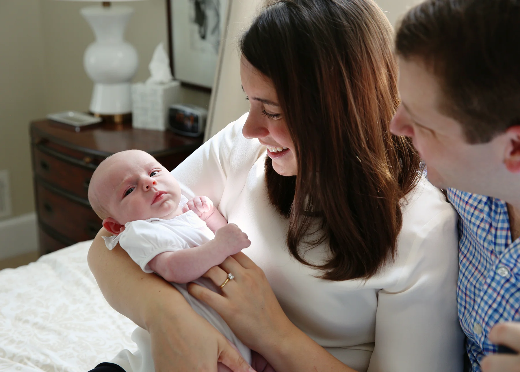NYC and NJ based newborn lifestyle photographer JENNIFER LAVELLE PHOTOGRAPHY