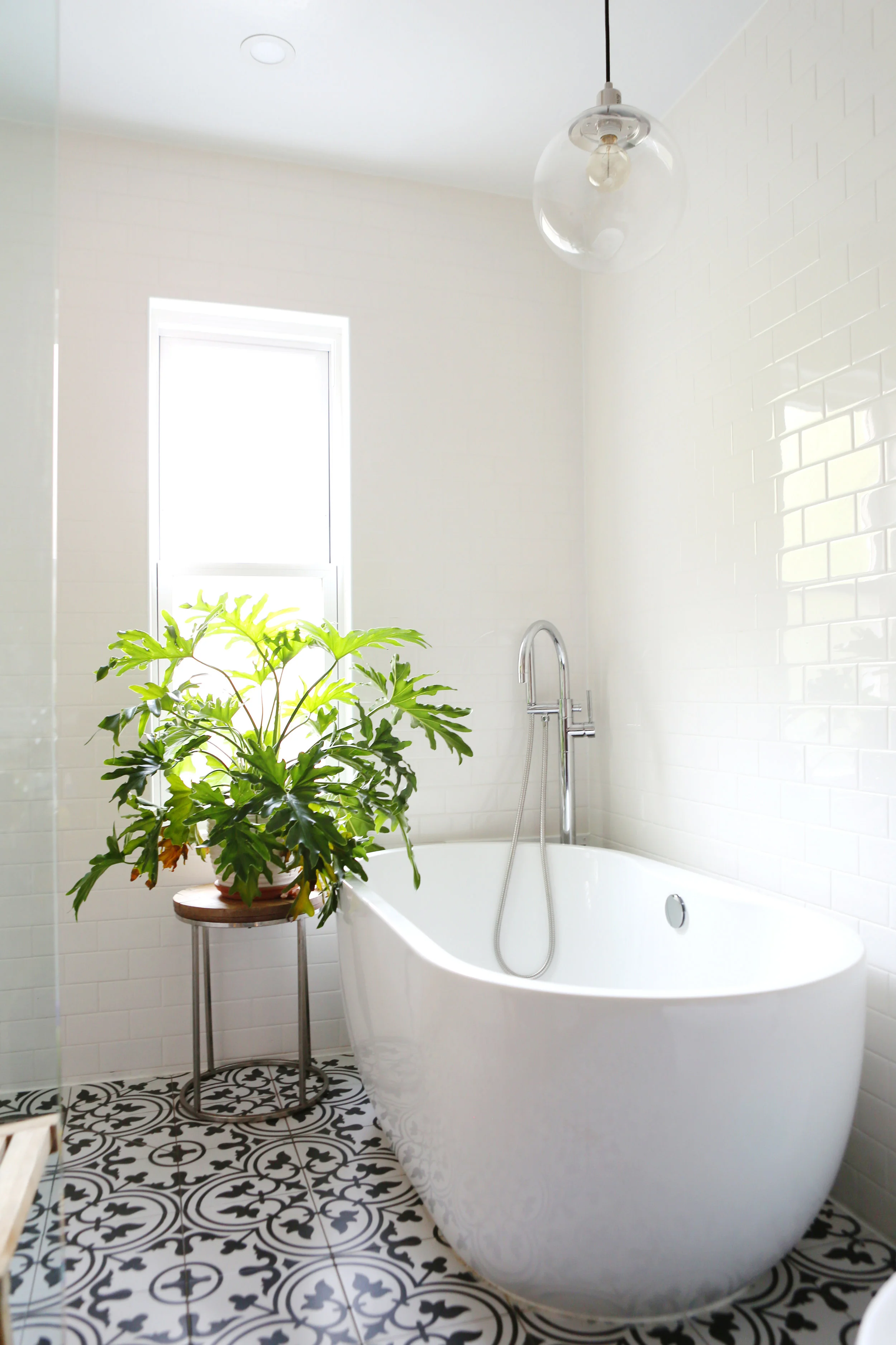  Charleston, SC, Daniel Island, Mount Pleasant, Sullivans Island, Isle of Palms based interiors and lifestyle photographer JENNIFER LAVELLE PHOTOGRAPHY - interior design photographer, exteriors, commercial, brand and business photographer   