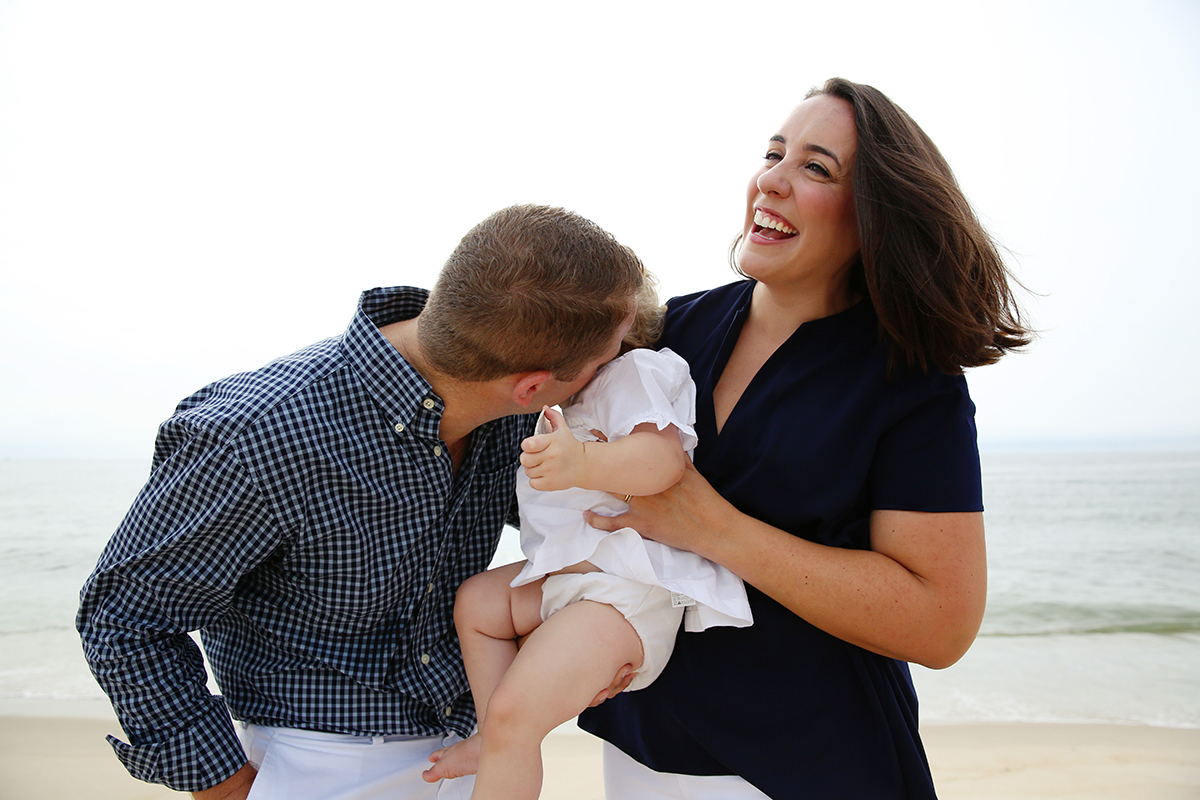 NJ and NYC based lifestyle family photographer JENNIFER LAVELLE PHOTOGRAPHY - families, children, newborns, group shots