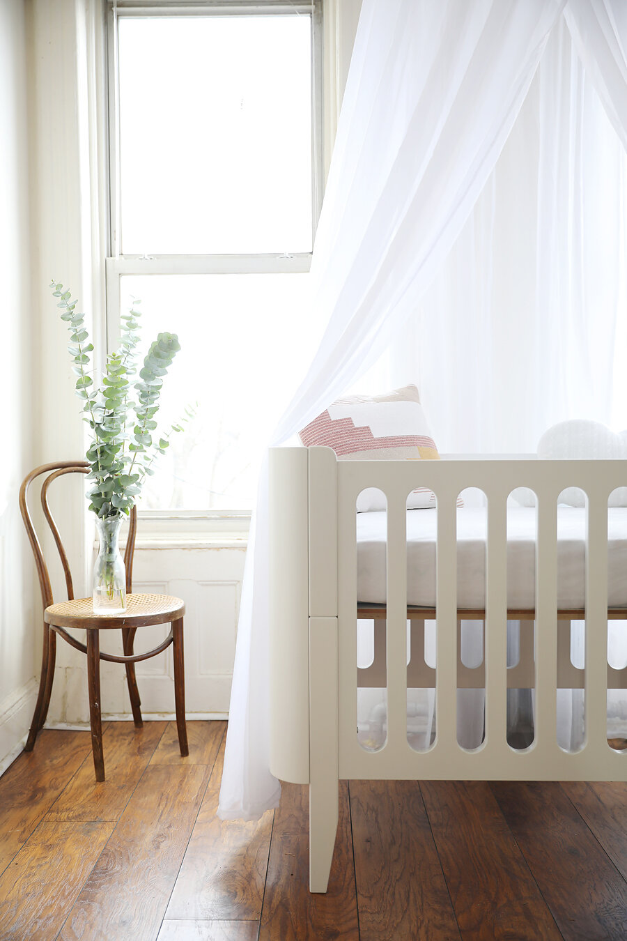 NYC and NJ based lifestyle product photographer, Jennifer Lavelle Photography - Nestig, cribs, modern convertible cribs, baby