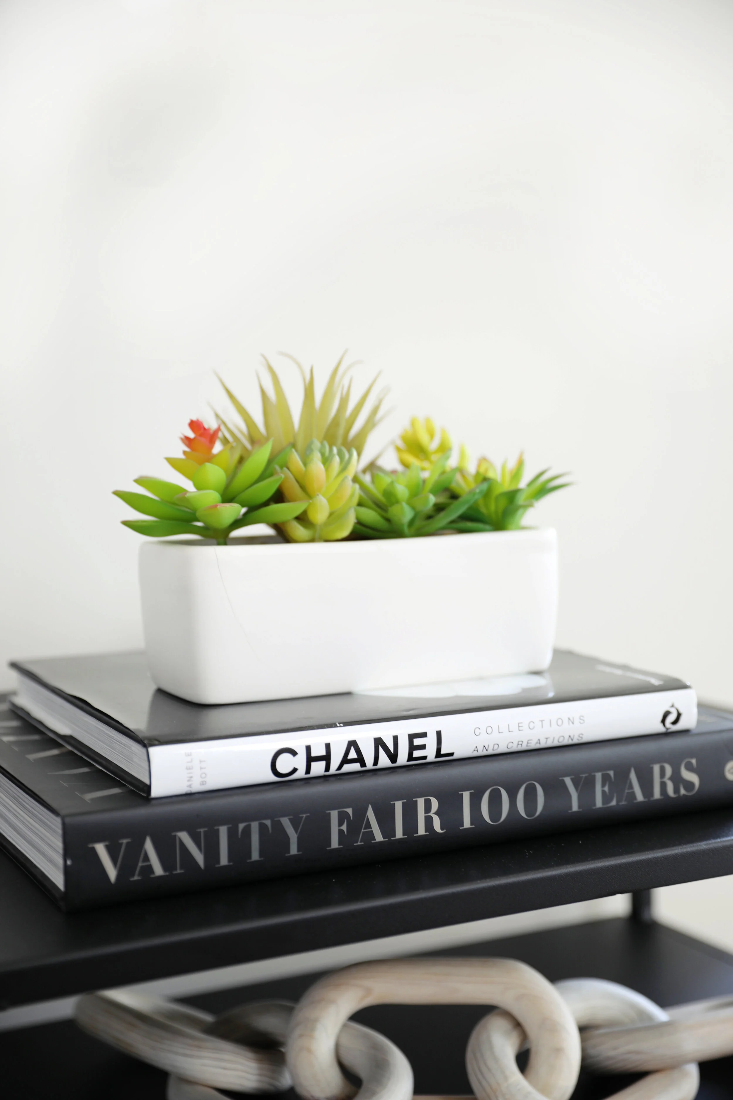  Charleston and NYC based lifestyle photographer Jennifer Lavelle Photography - interiors, brand and commercial lifestyle photographer 