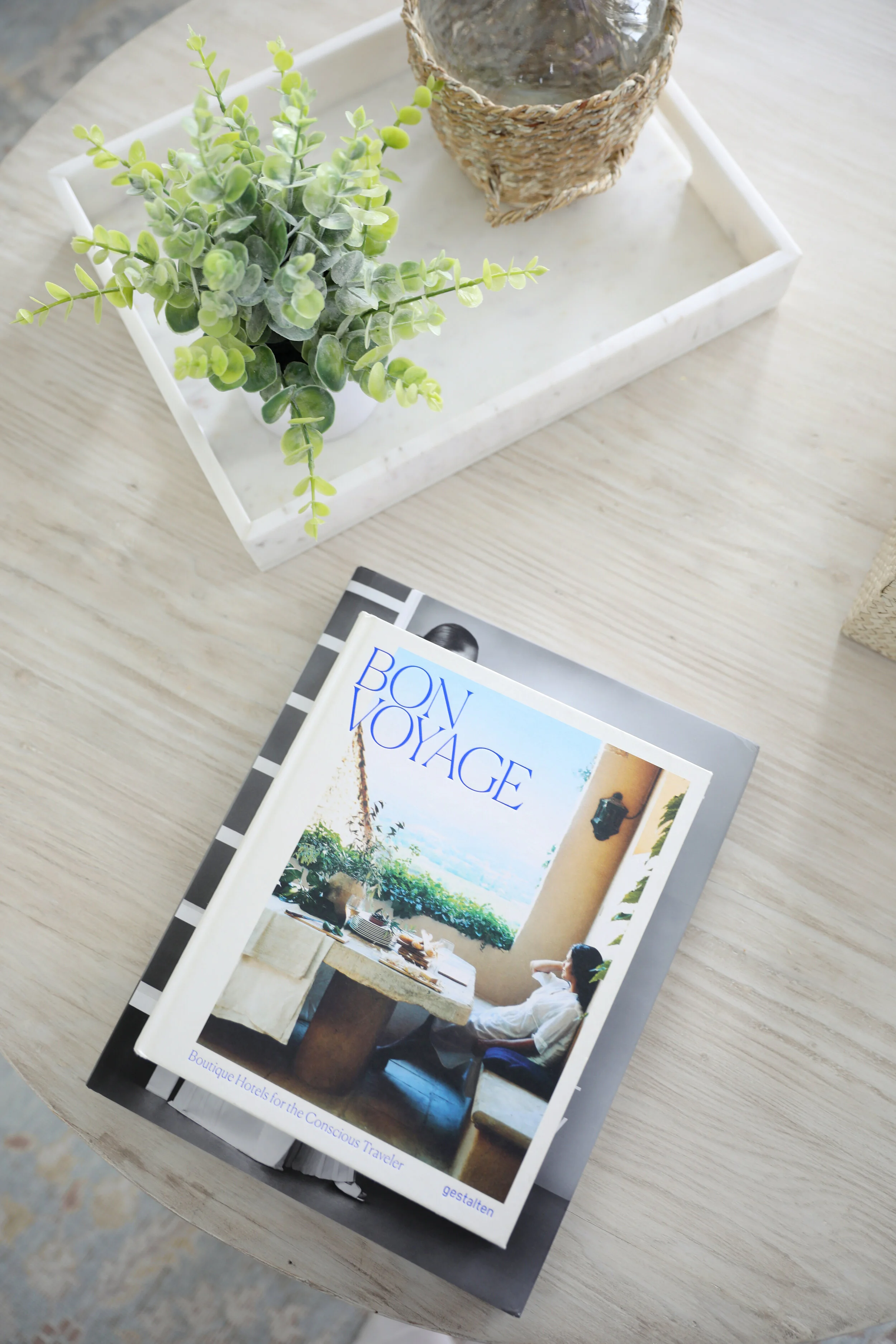 Charleston and NYC based lifestyle photographer Jennifer Lavelle Photography - interiors, brand and commercial lifestyle photographer 