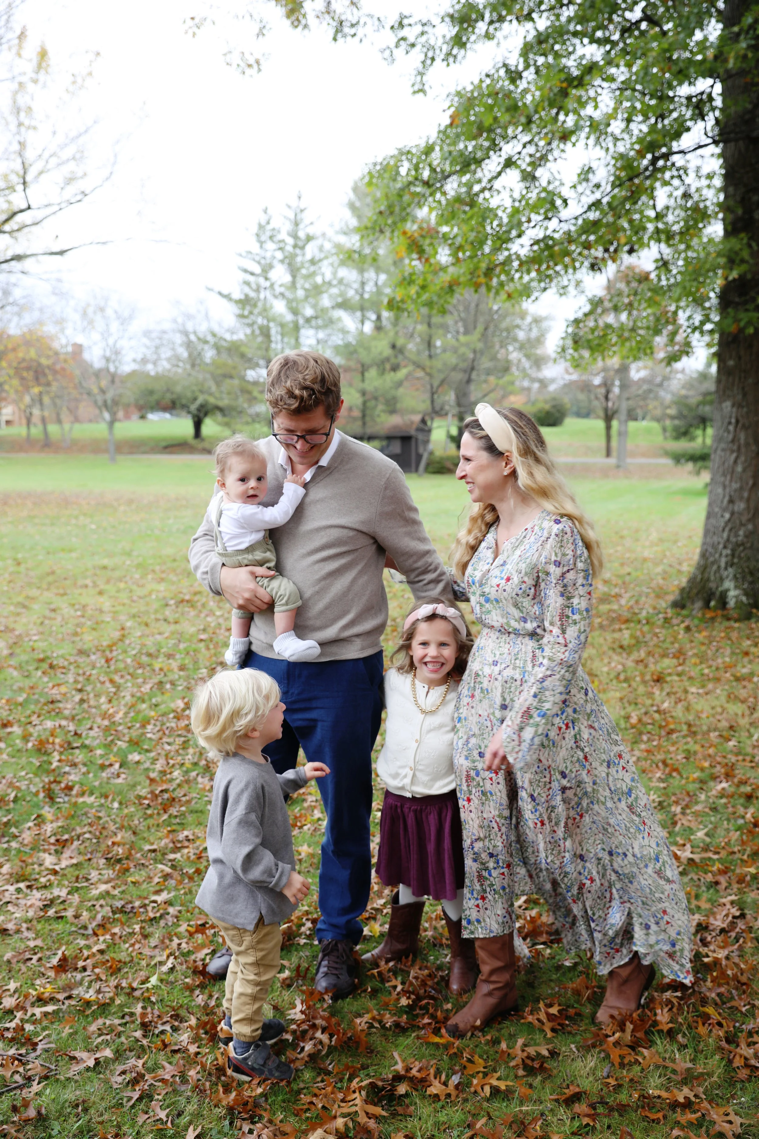  Charleston, Daniel Island, Mount Pleasant, Sullivans Island, Isle of Palms, Kiawah based lifestyle interiors, children + family, brand photographer JENNIFER LAVELLE PHOTOGRAPHY - Interior Design, Charleston Interior Designers, mini sessions, fall mi