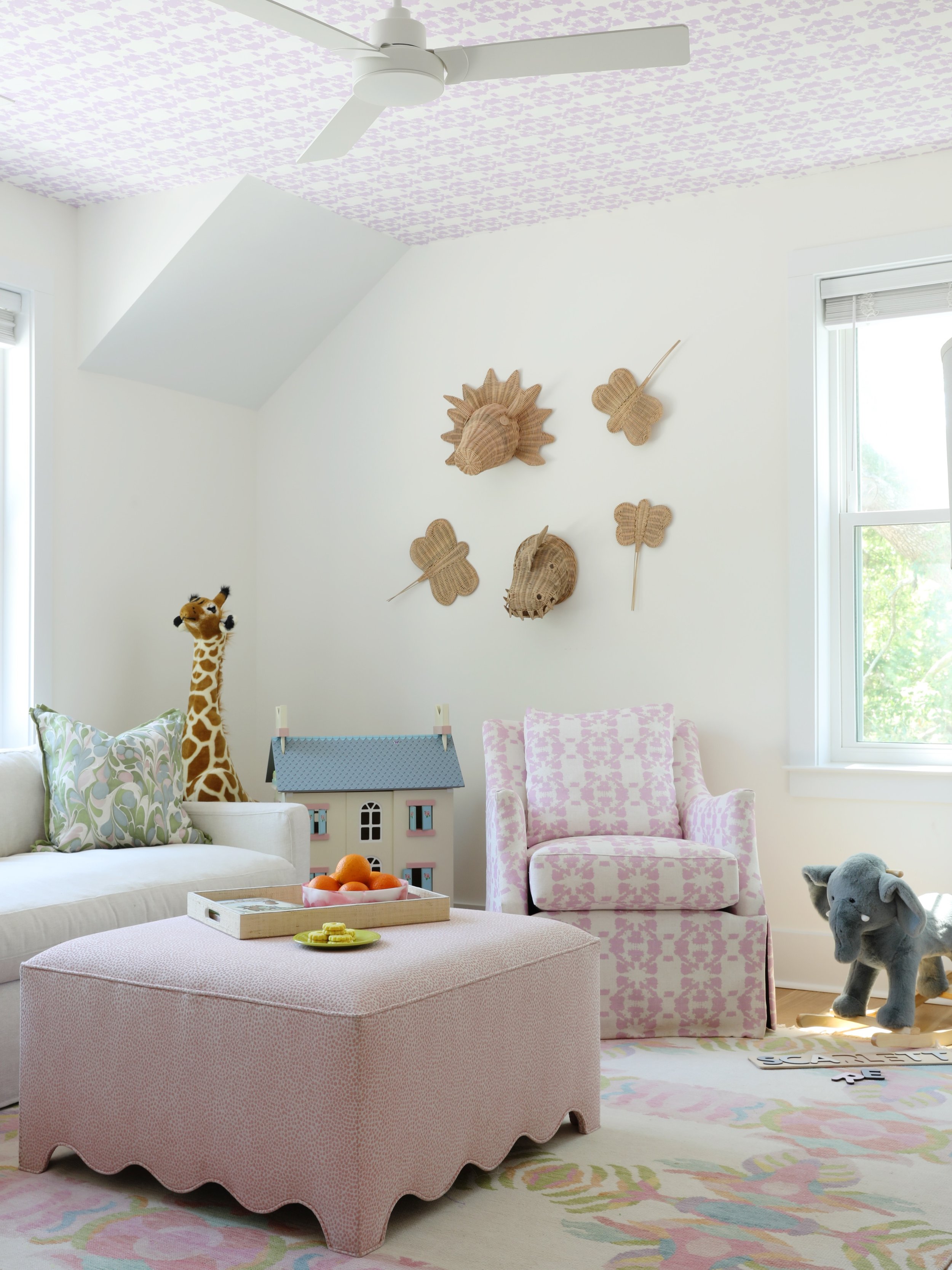 The sweetest playroom for two lucky lil&rsquo; girls 💕🦒🍊

Client &bull; @alala.home 
Photography &bull; @jennifer_lavelle 

#charlestoninteriors #charlestonphotographer #kidsplayroom #interiorphotography