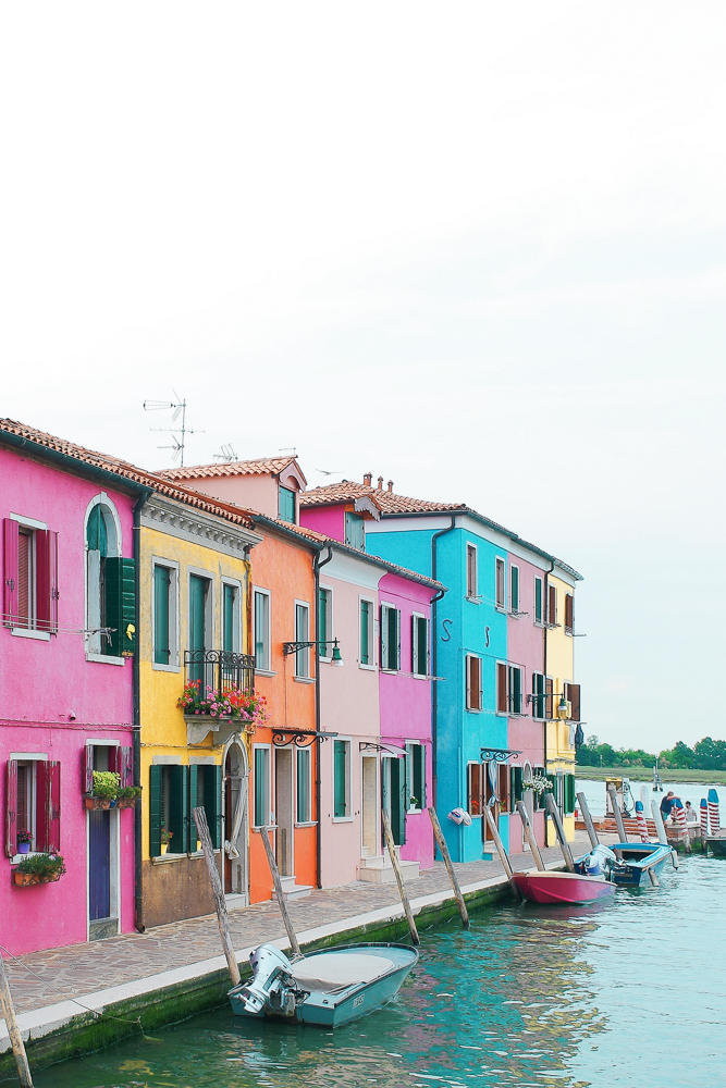 How to get to Burano island from Venice, Italy