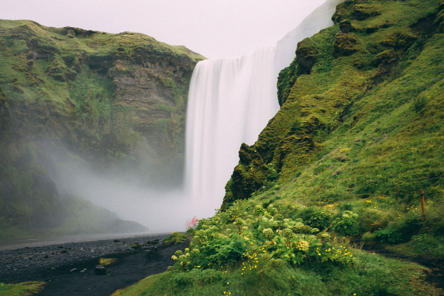 Iceland tops travel influencer @inbetweenpics' list of favorite places