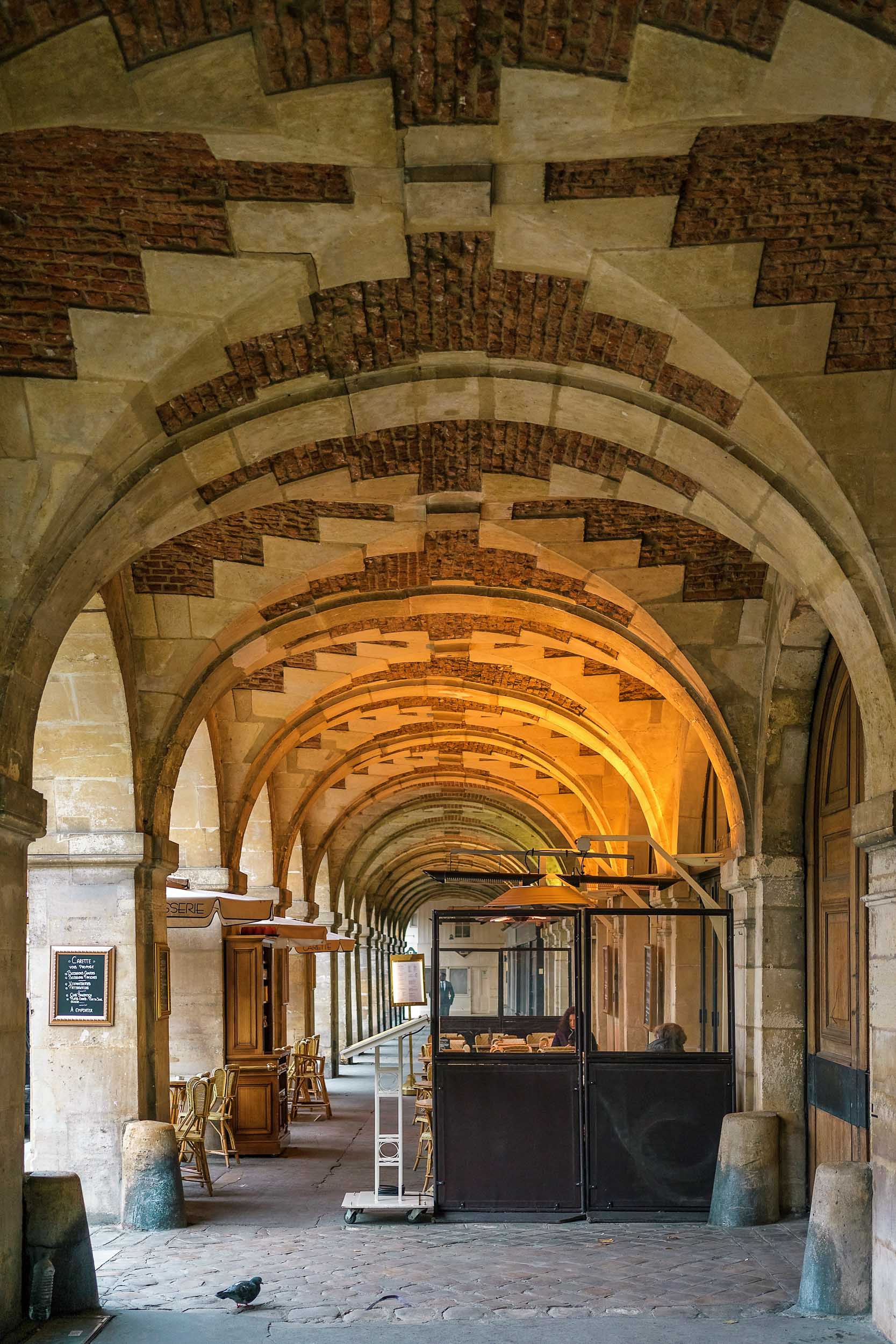 Place des Vosges in Paris, home of le Pavillon de la Reine hotel