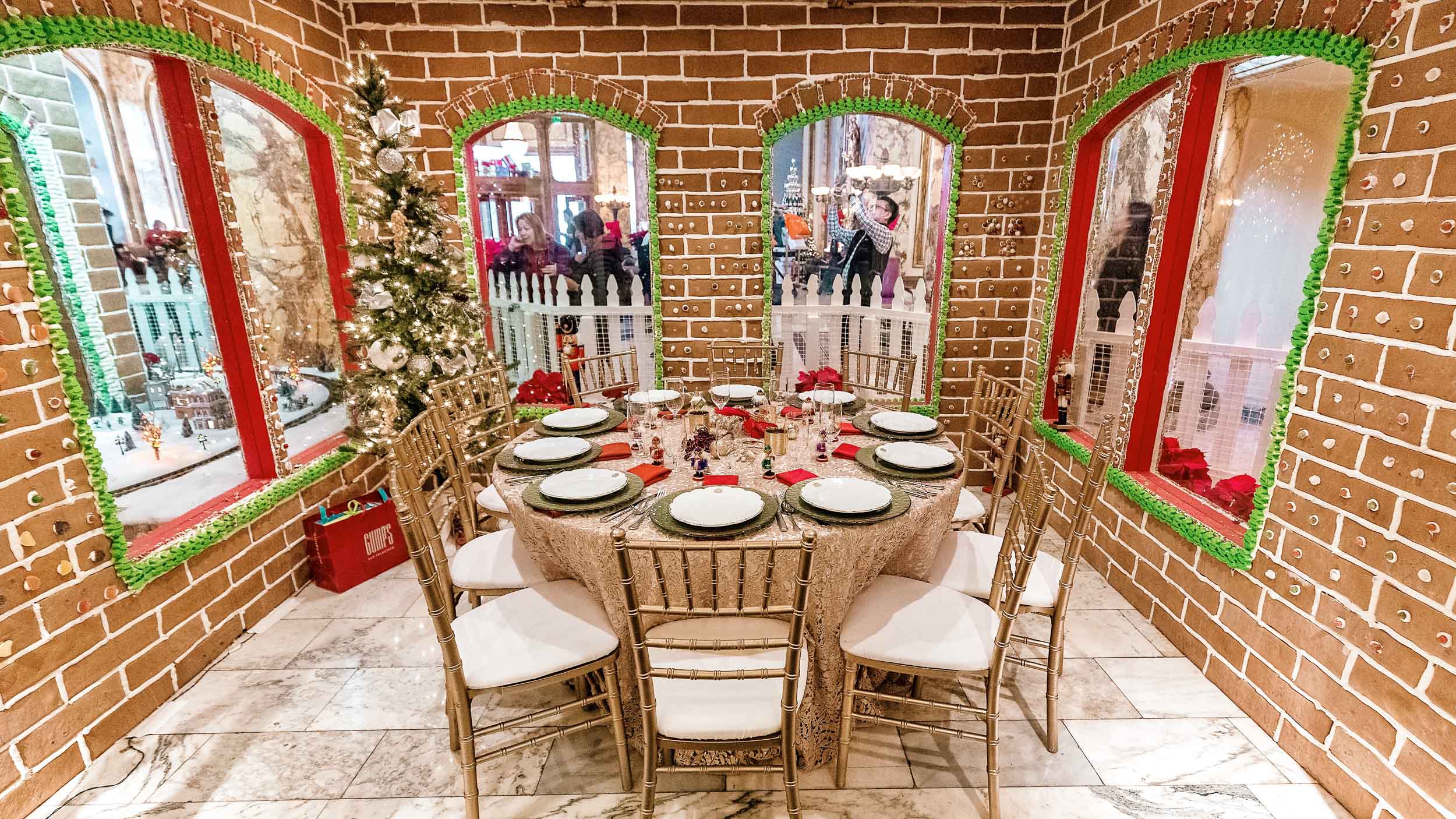 The life sized gingerbread house at The Fairmont San Francisco now includes a private dining space for up to 12 guests!