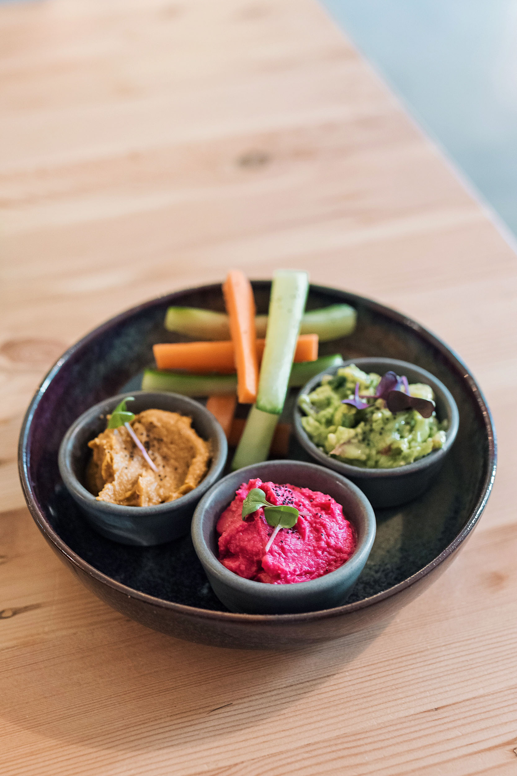 Veggie fingers at Fauna & Flora in Lisbon. The perfect spot to grab a healthy snack! 