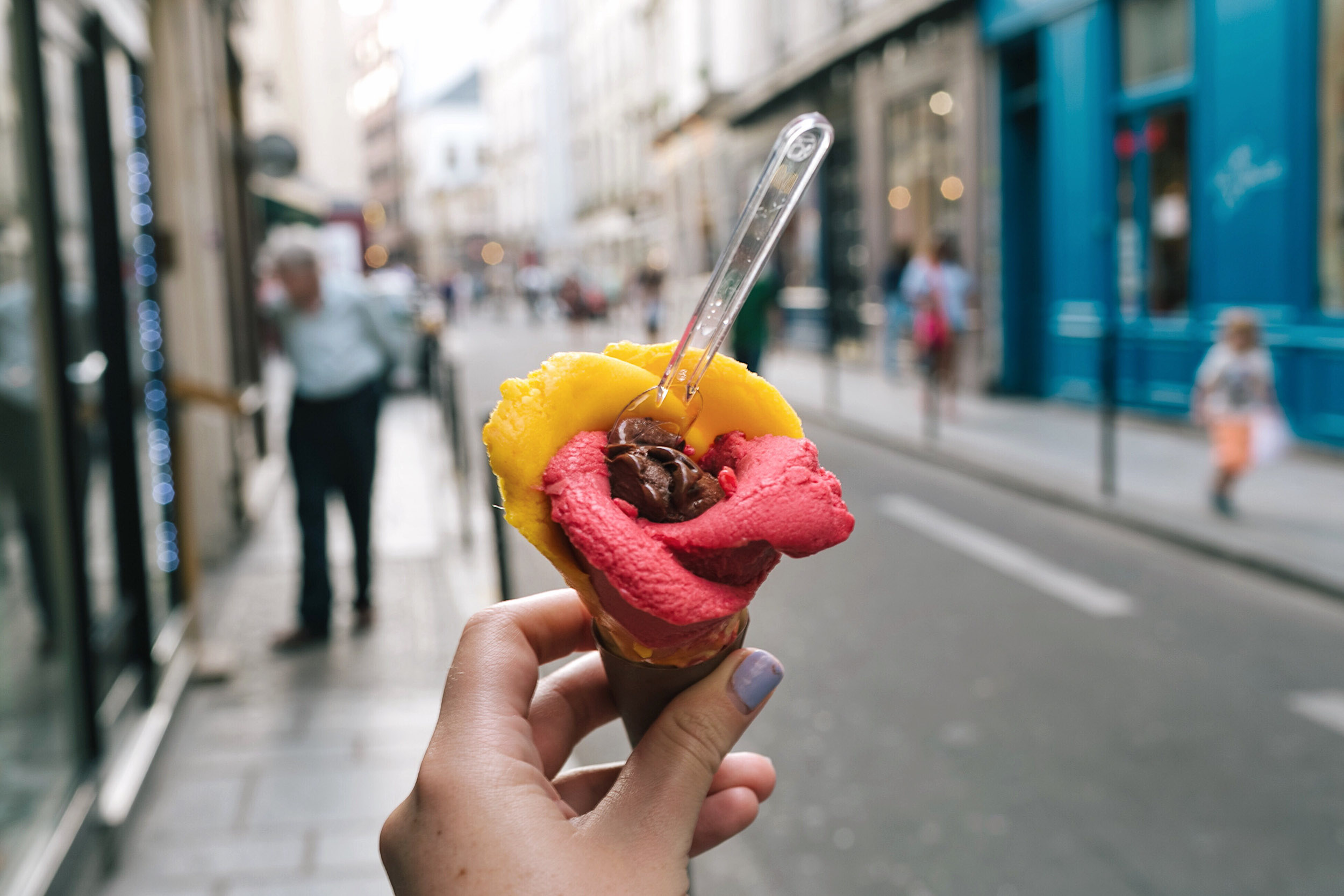Summertime in Paris - complete with gelato!