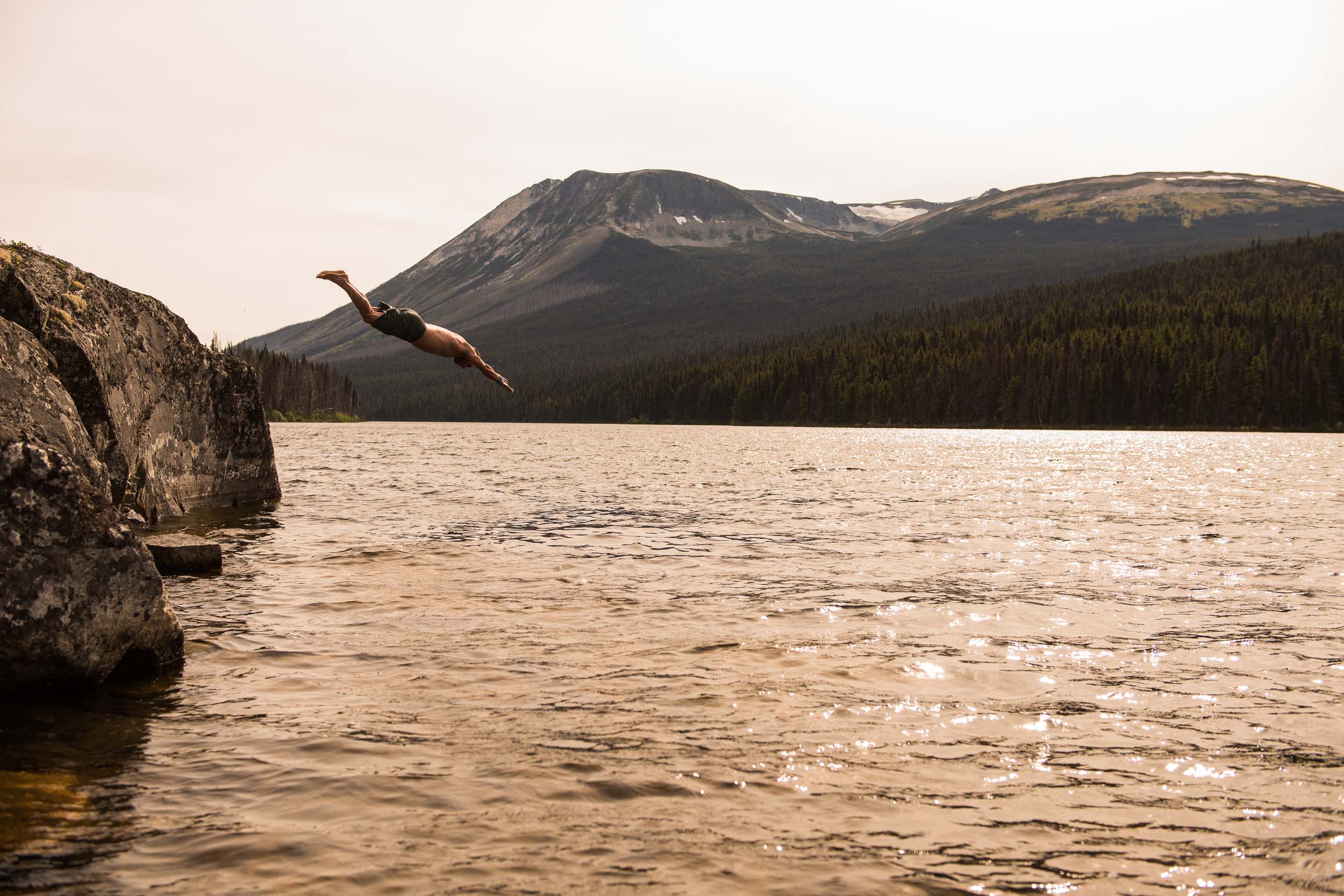 Swimming in Turner Lake. Credit: Destination BC/Kari Medig