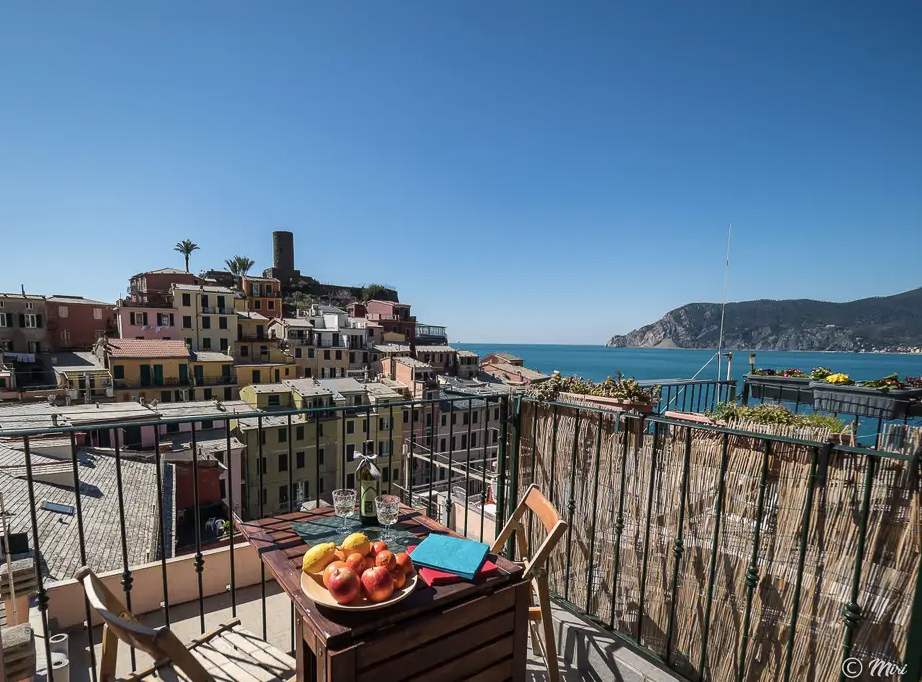 Looking for a hotel Cinque Terre Italy? I recommend staying at an Airbnb like this instead