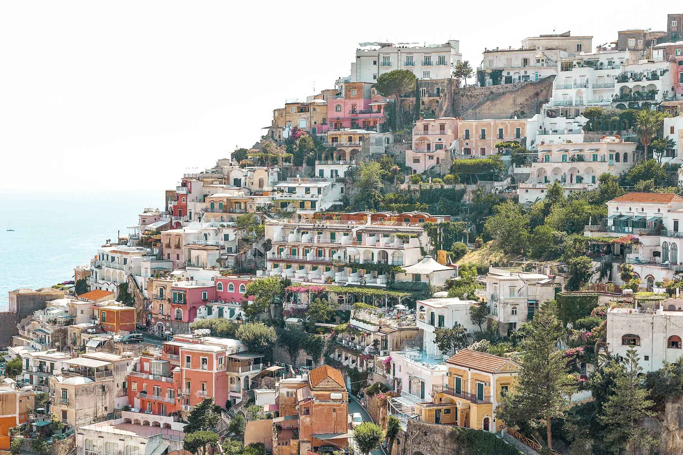 7 day Europe itinerary: Positano, Amalfi Coast and London