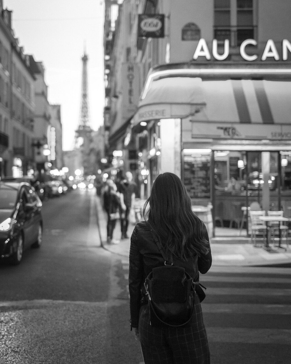 2 days in Paris, 3 days in Paris, 4 days in Paris, or any amount of days in Paris - all Paris itineraries must include a visit to the Eiffel Tower at night