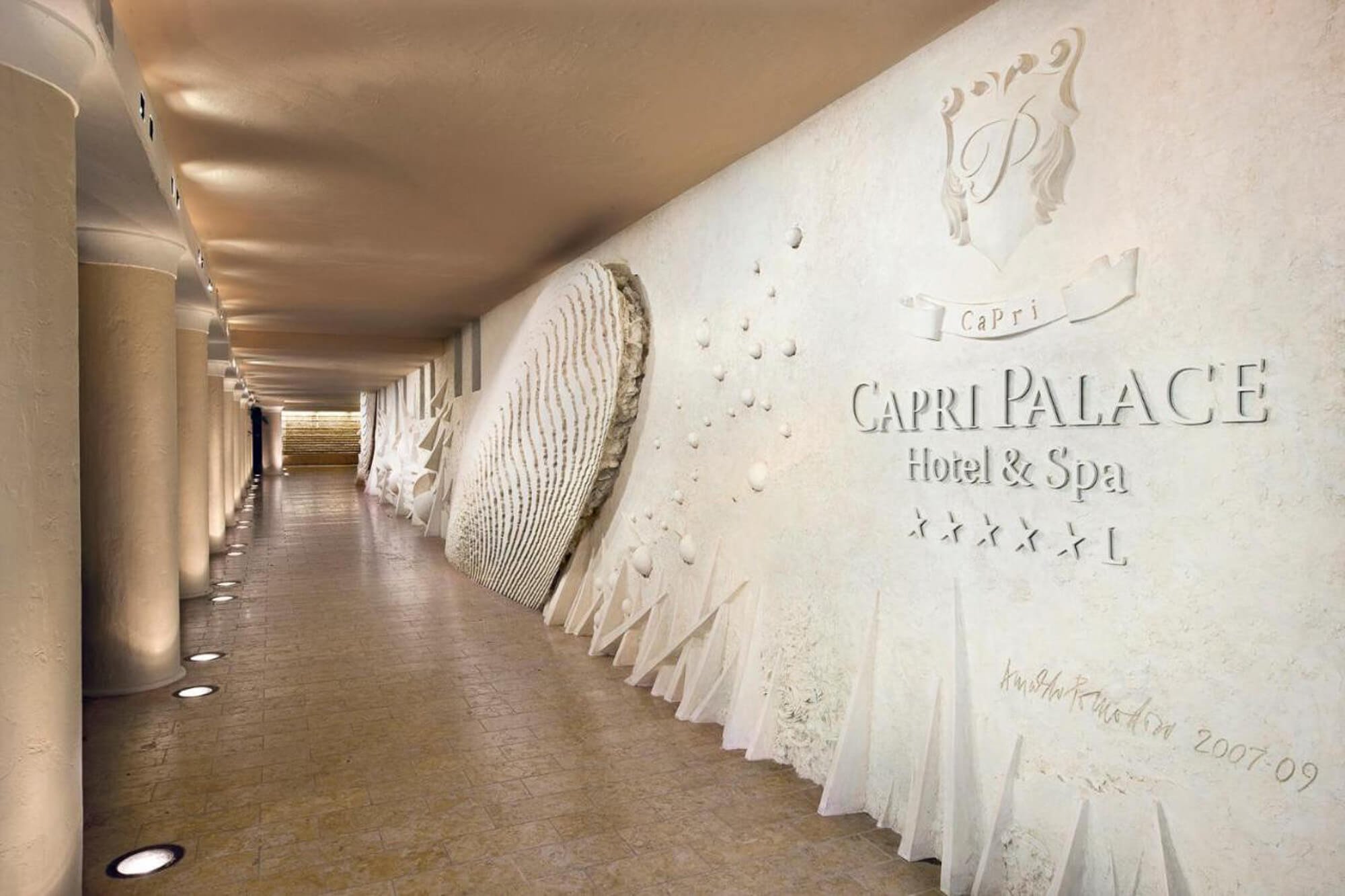 A can't miss 5 star hotel in Capri: Capri Palace Jumeirah luxury hotel and spa.