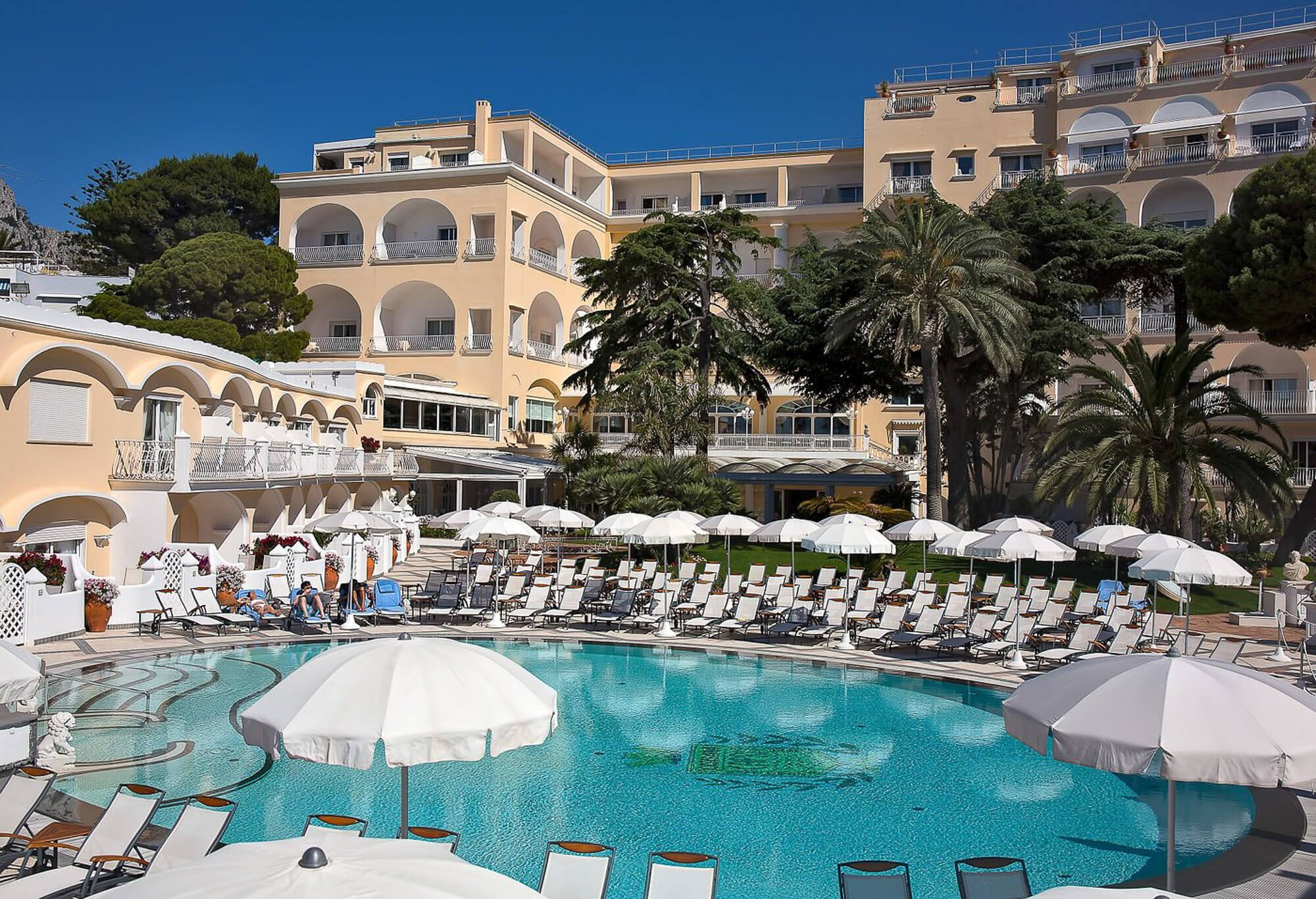 The pool at Grand Hotel Quisisana, one of the best 5 star hotels in Capri