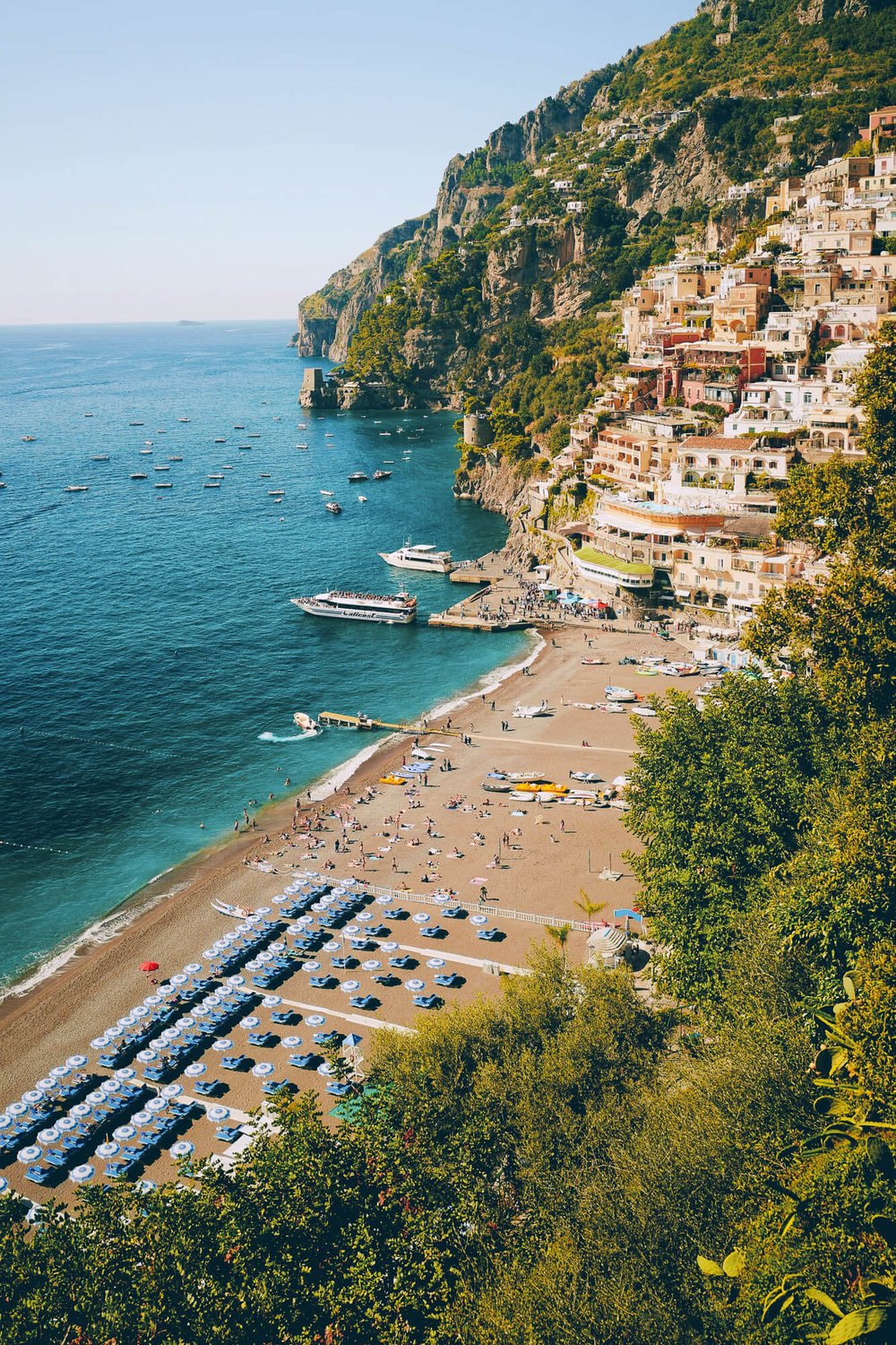 The most famous beach Positano has: Spiaggia Grande Positano