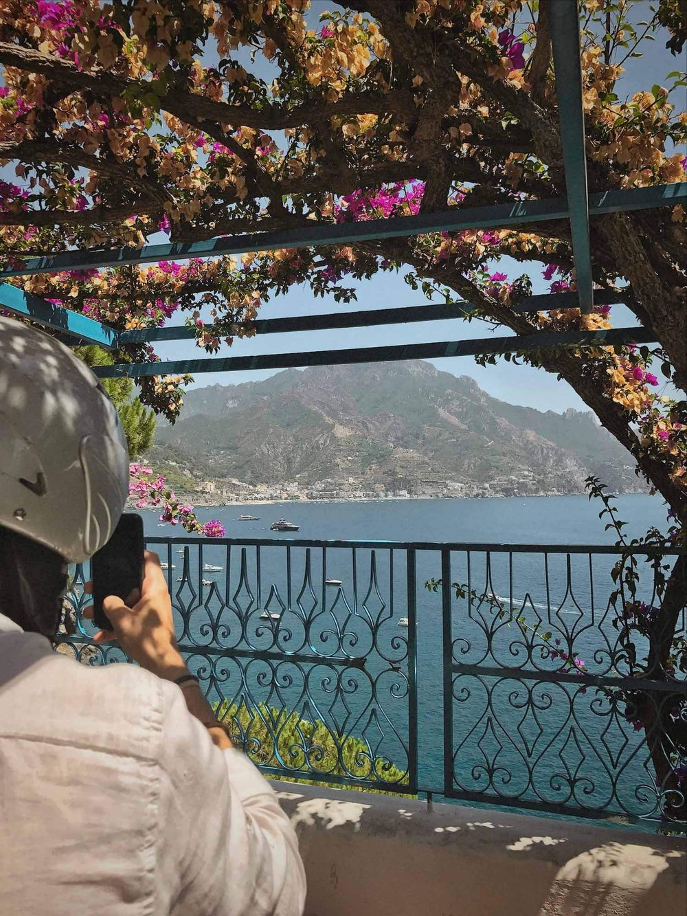 Wondering what to do in Positano? When visiting the Amalfi Coast, don't skip a scooter ride around the coast! 